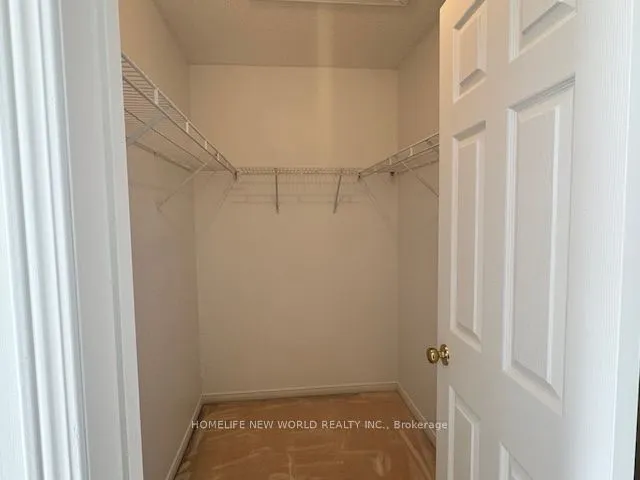18 Clark Avenue W, #113A