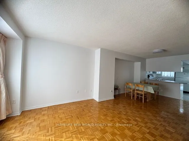 18 Clark Avenue W, #113A