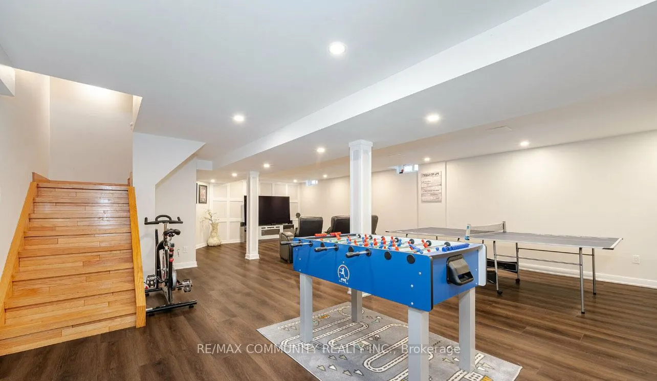 96 Zinnia Place S