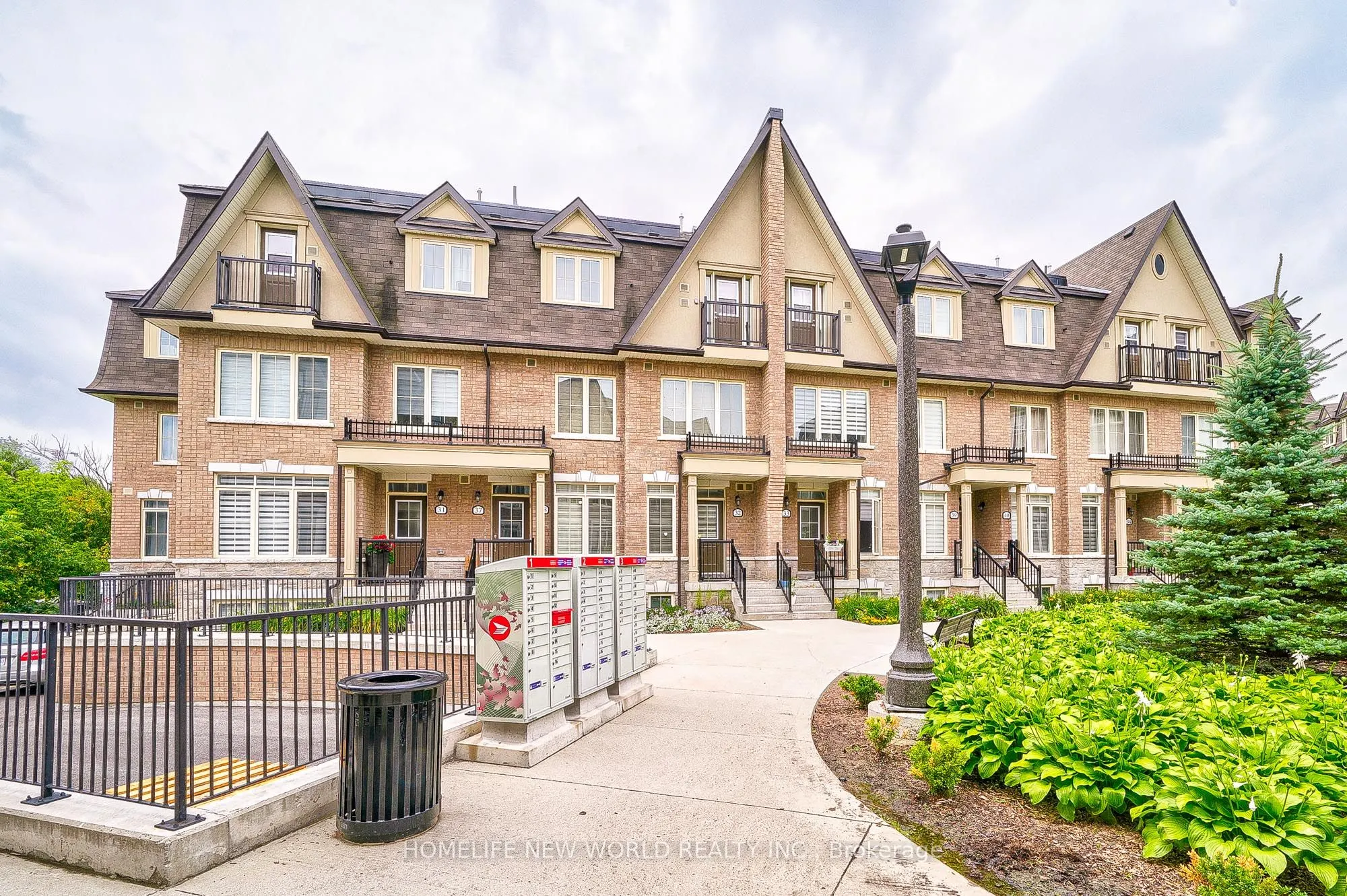 181 Parktree Drive #38