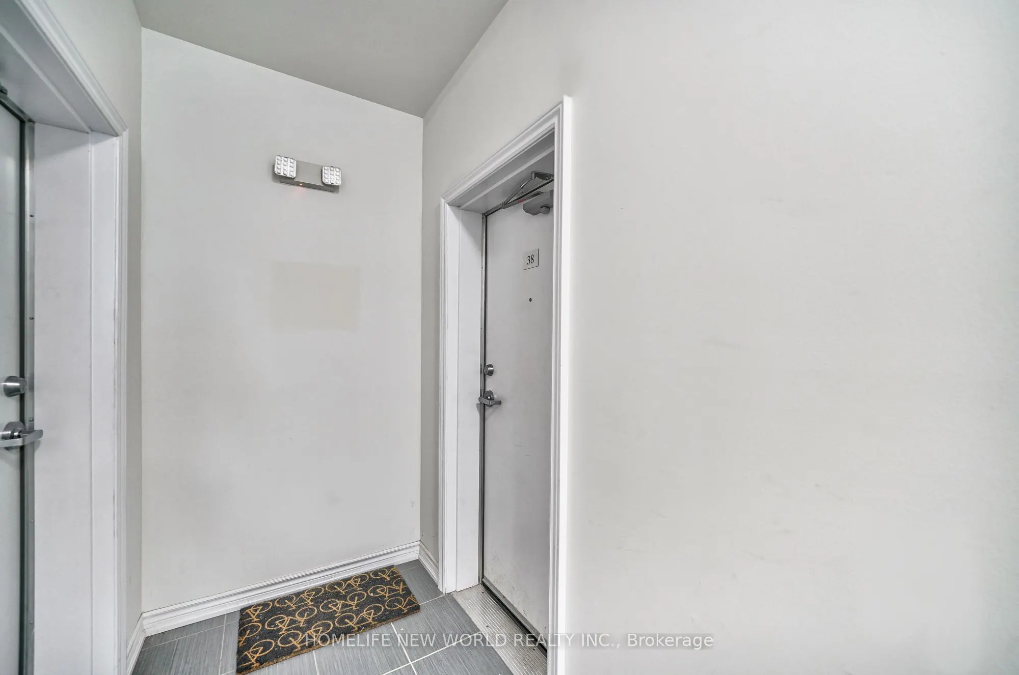 181 Parktree Drive #38