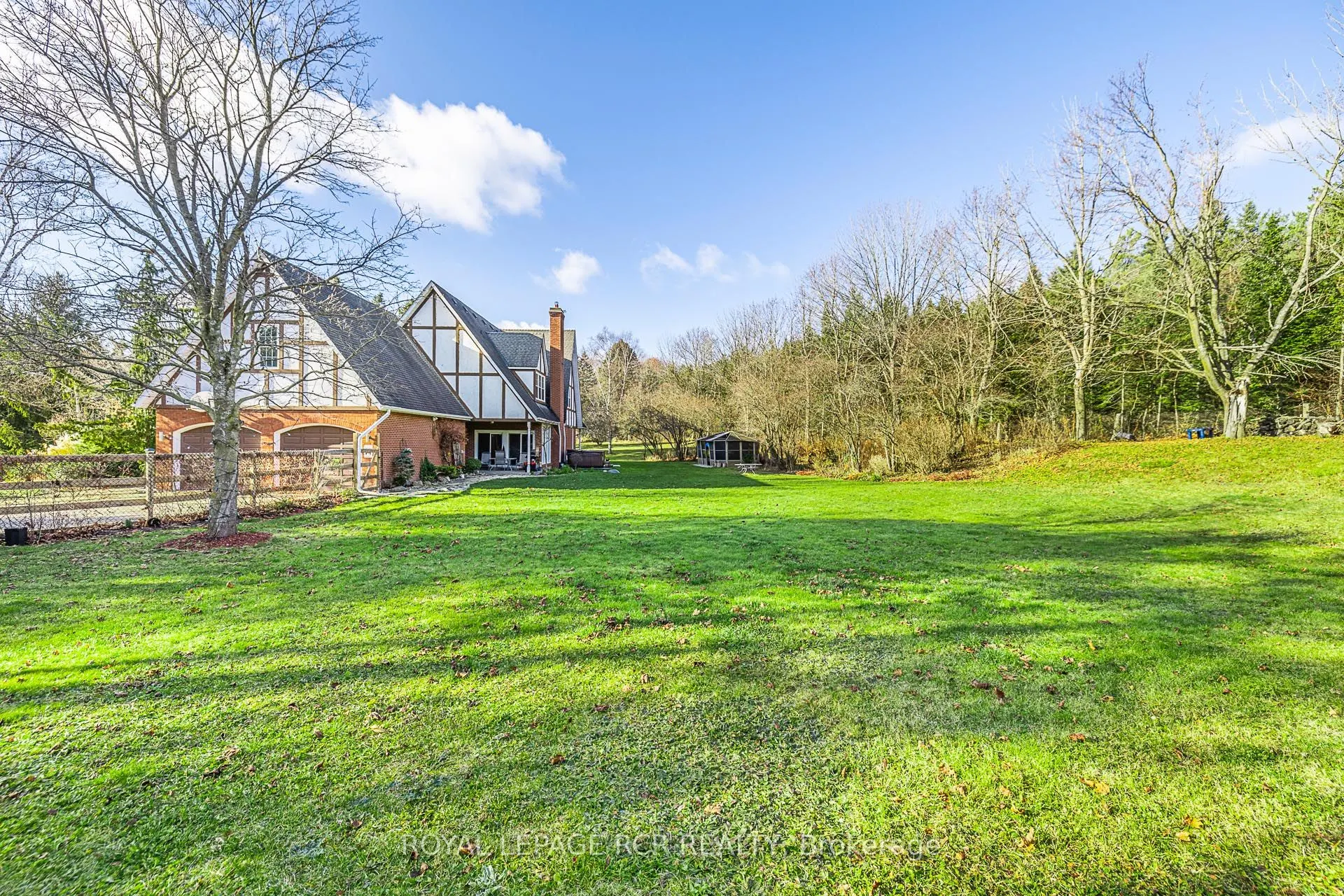 23 Forfardale Road