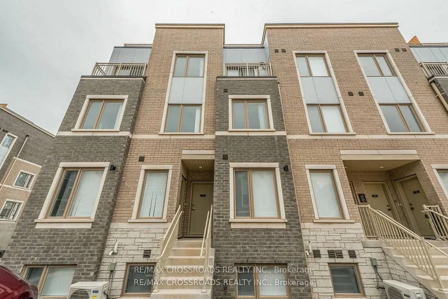 140 Honeycrisp Crescent, #292