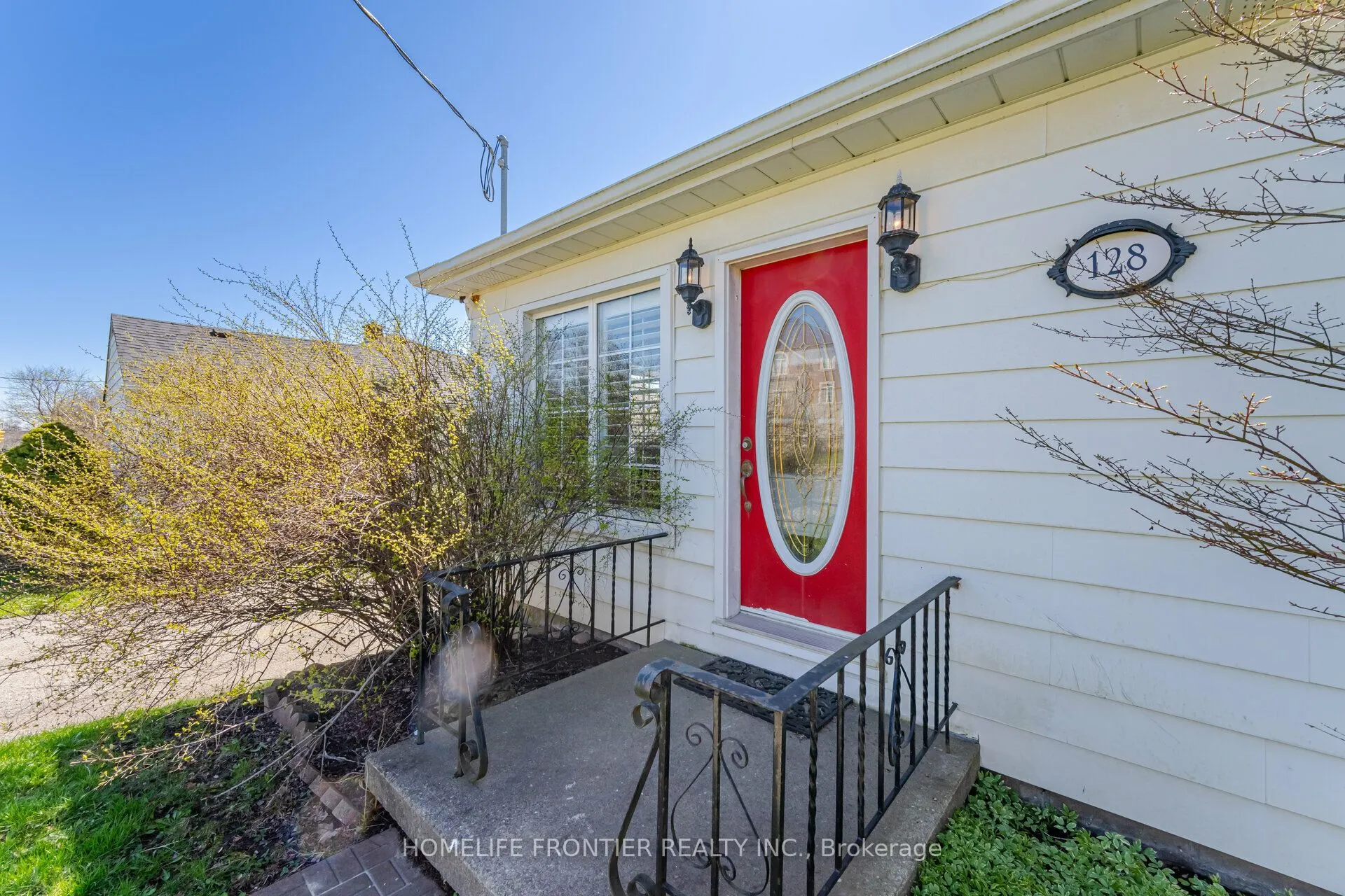 128 Eagle Street