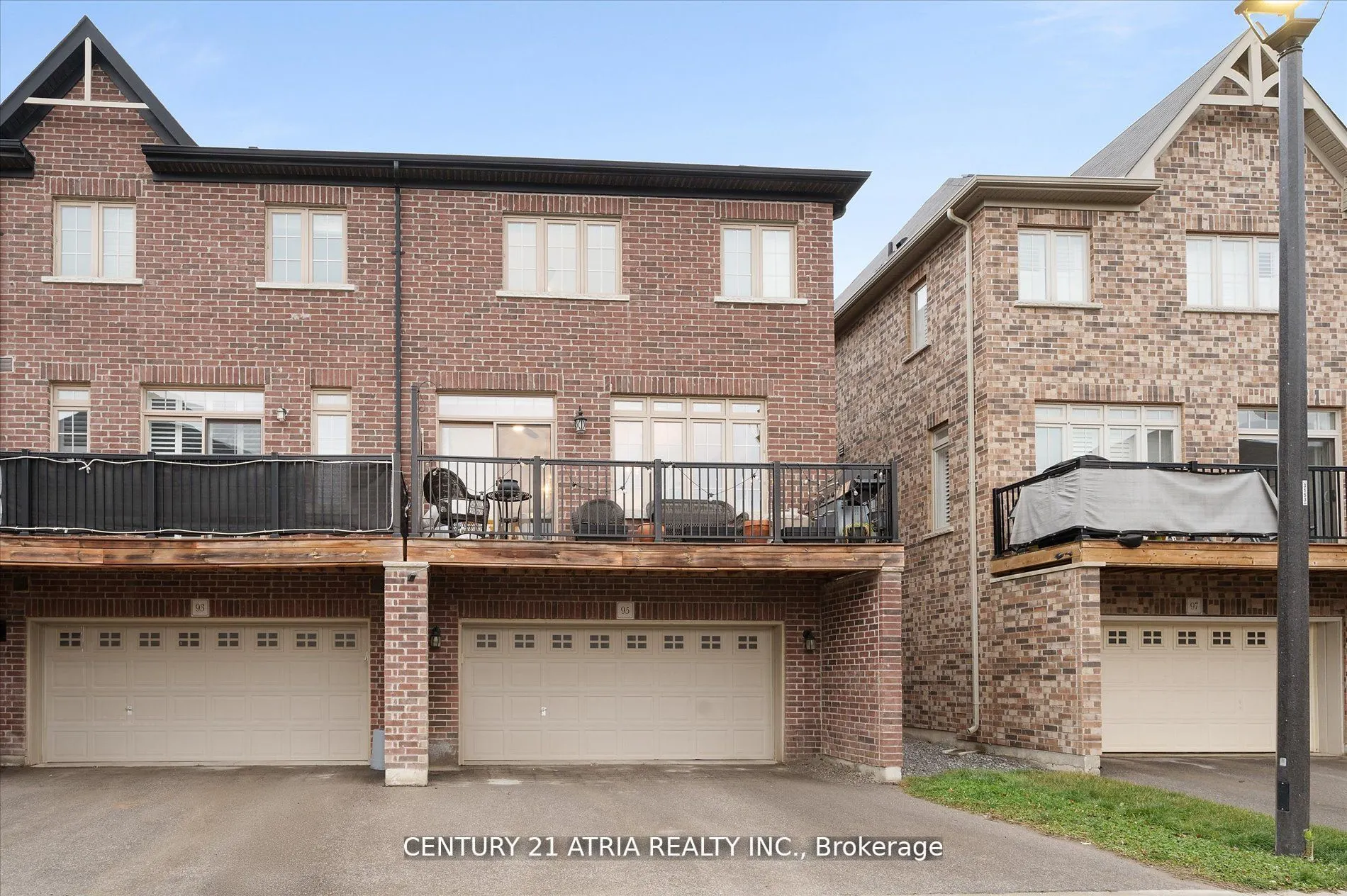 95 Beechborough Crescent