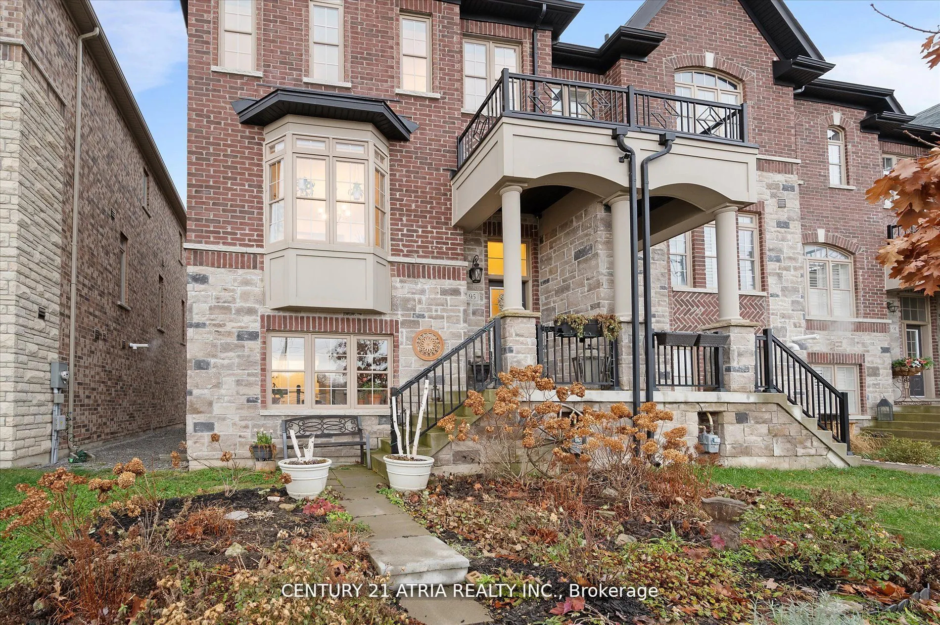 95 Beechborough Crescent