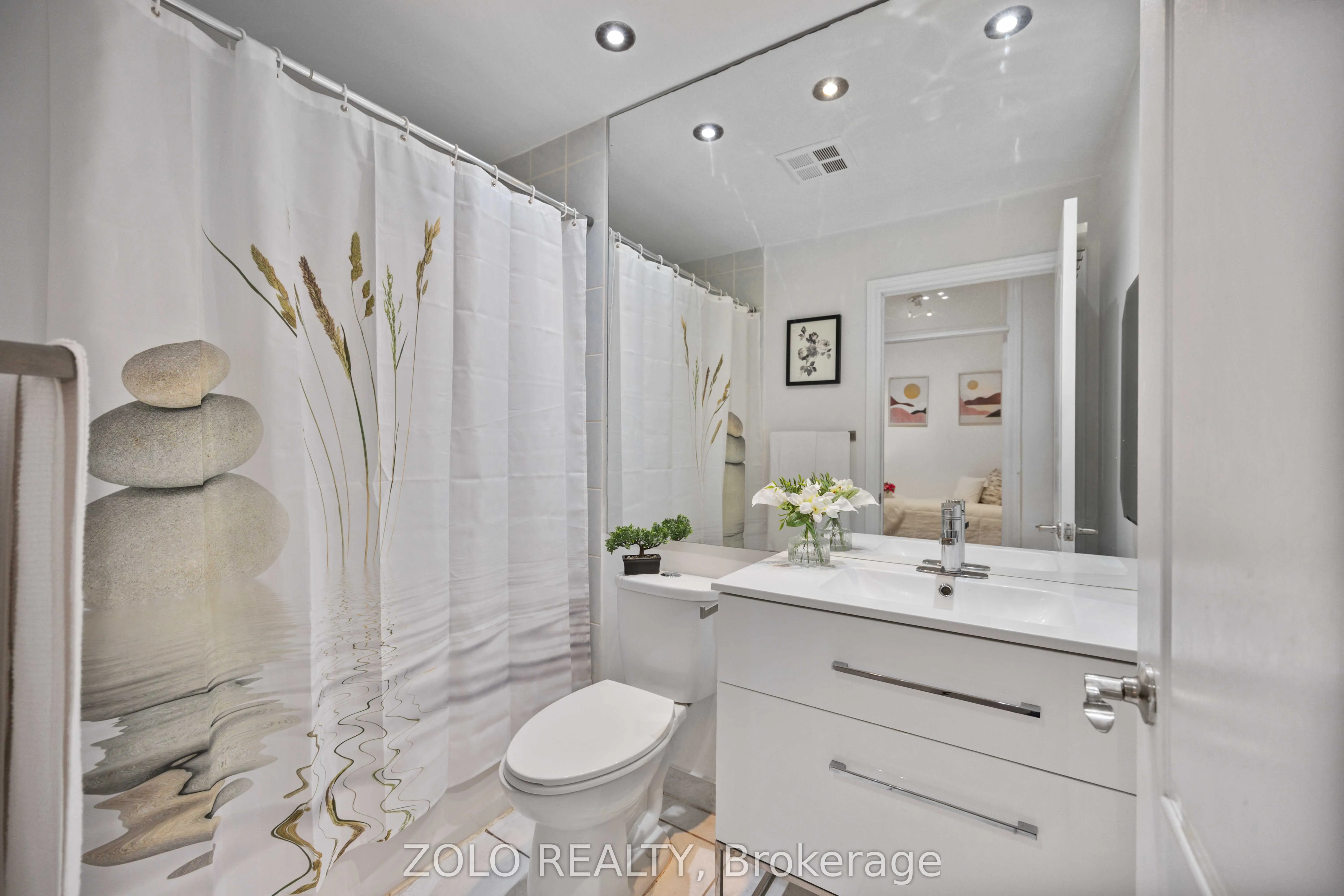 62 Suncrest Boulevard, #105