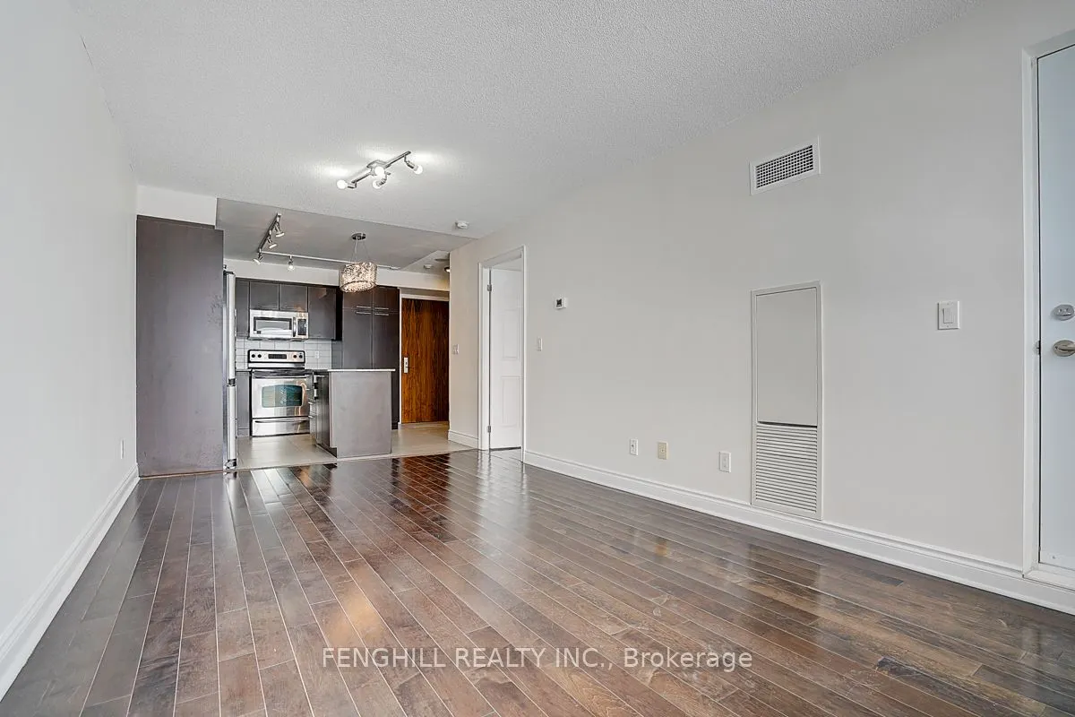 37 Galleria Parkway, #709