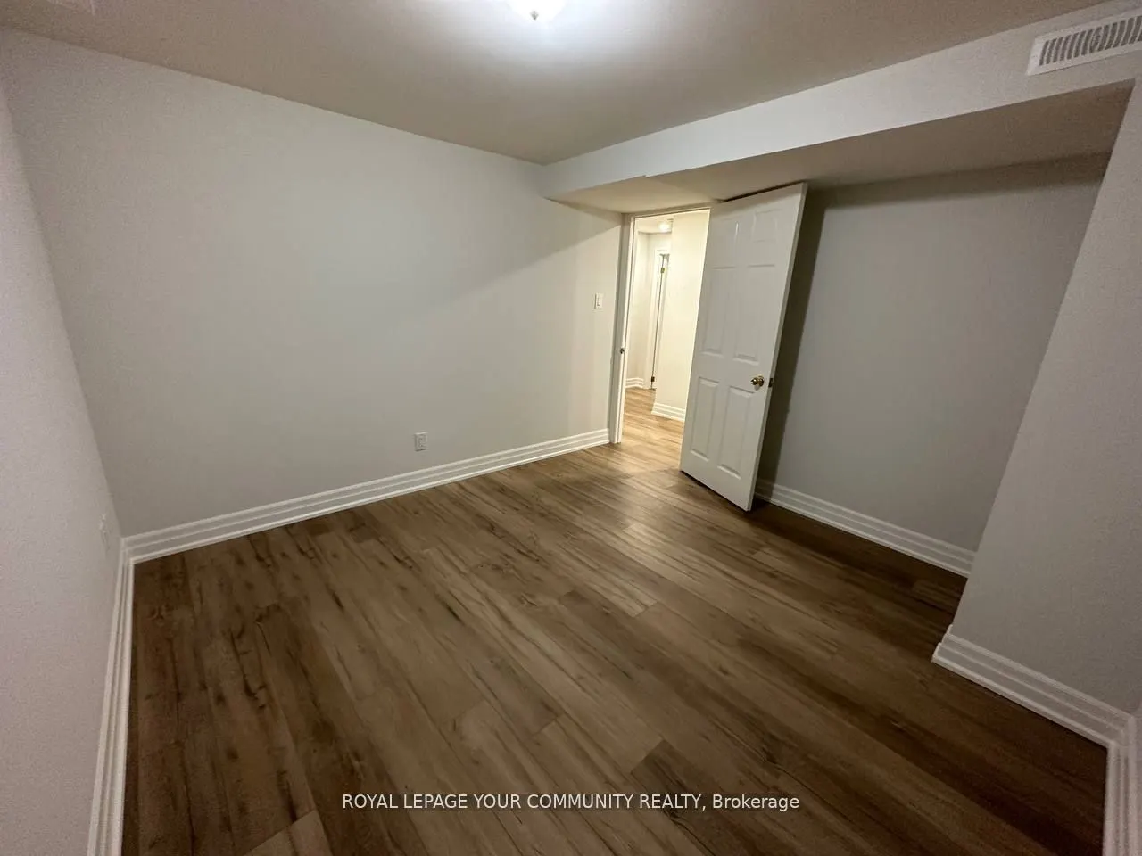 8 Mendys Forest Crescent
