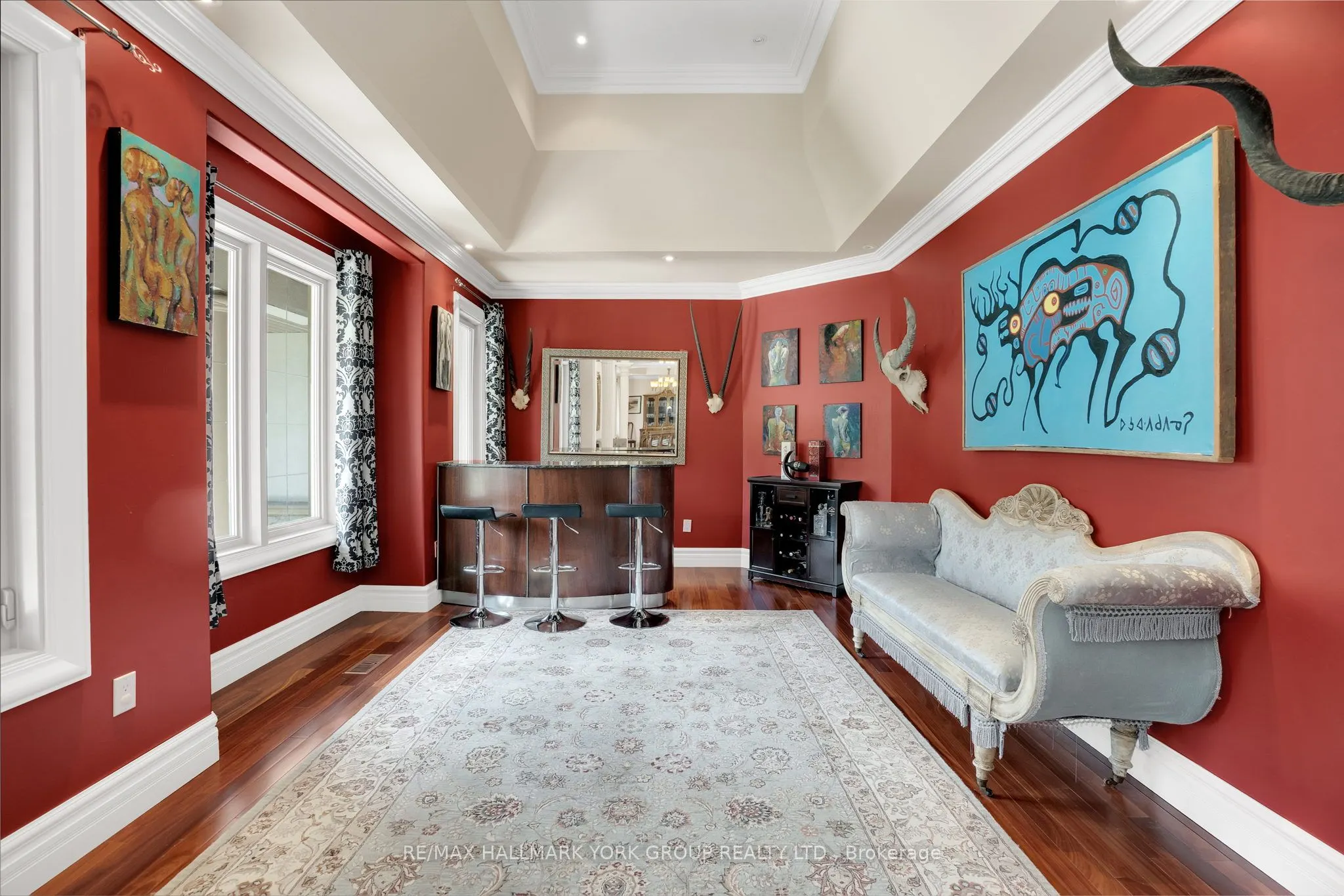 2 Kingswood Drive
