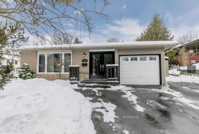 101 Orchard Heights Boulevard