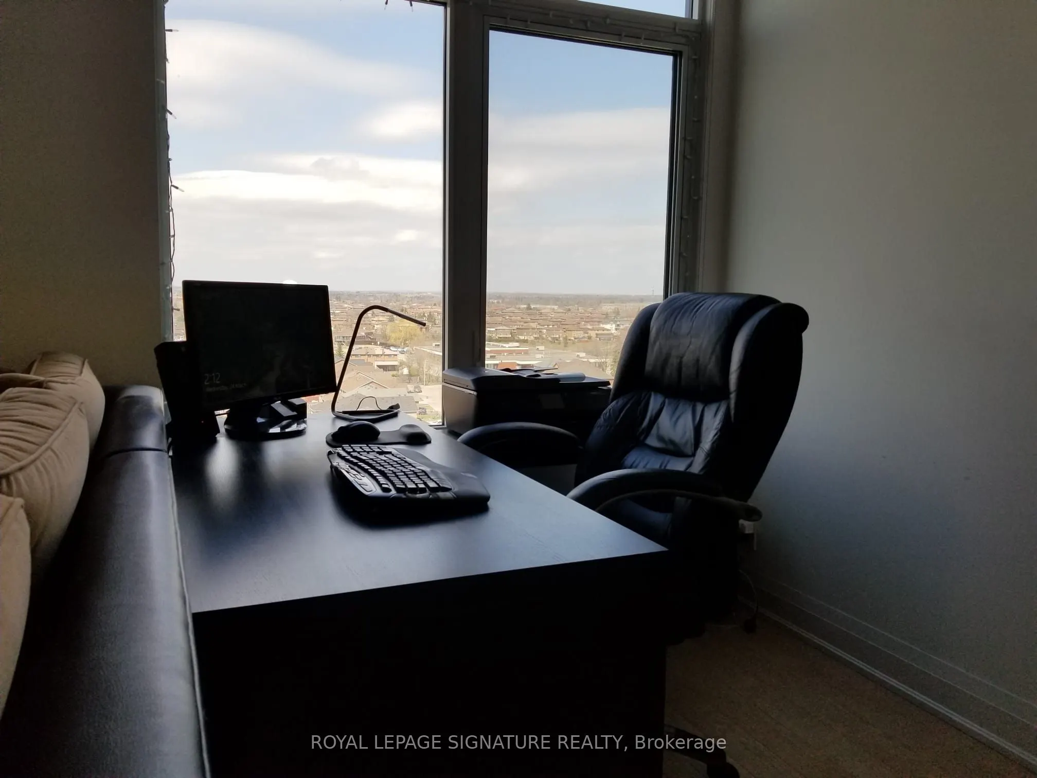 12 Woodstream Boulevard, #919