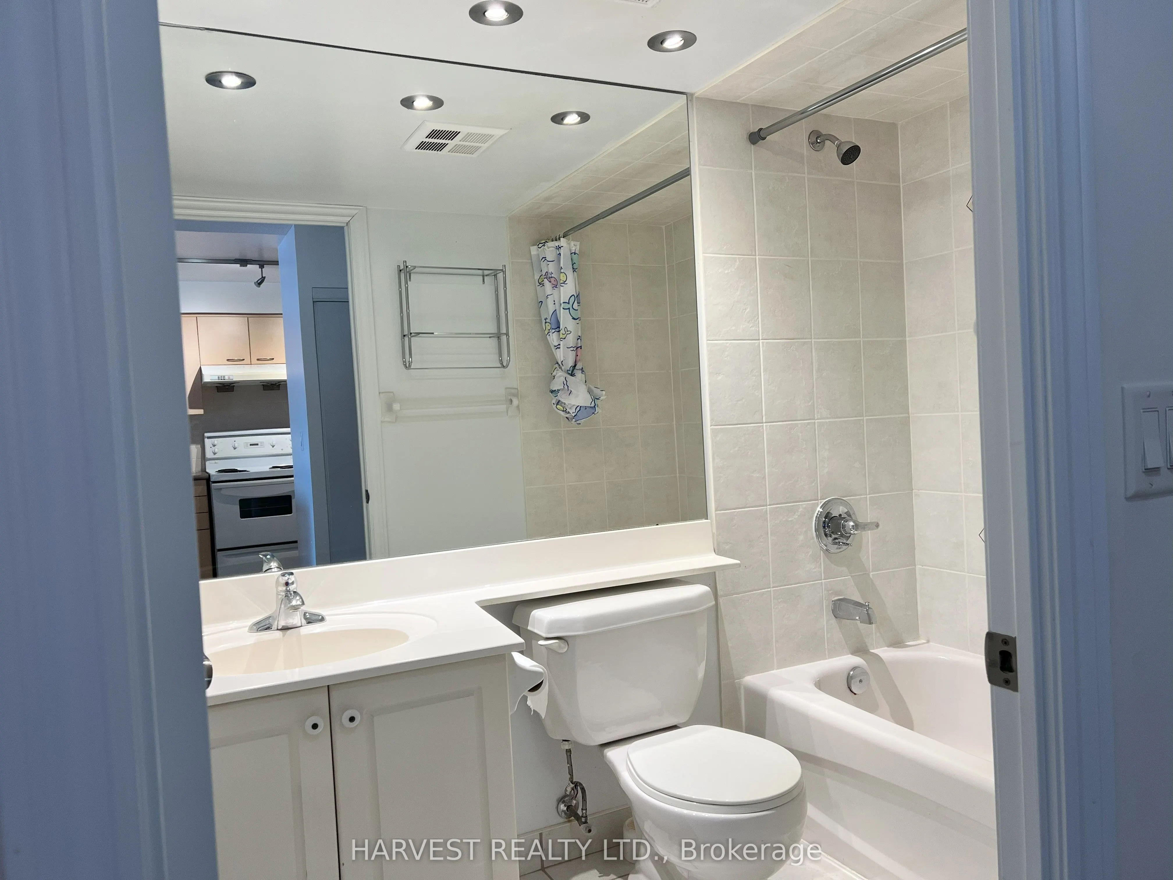 62 Suncrest Boulevard, #322