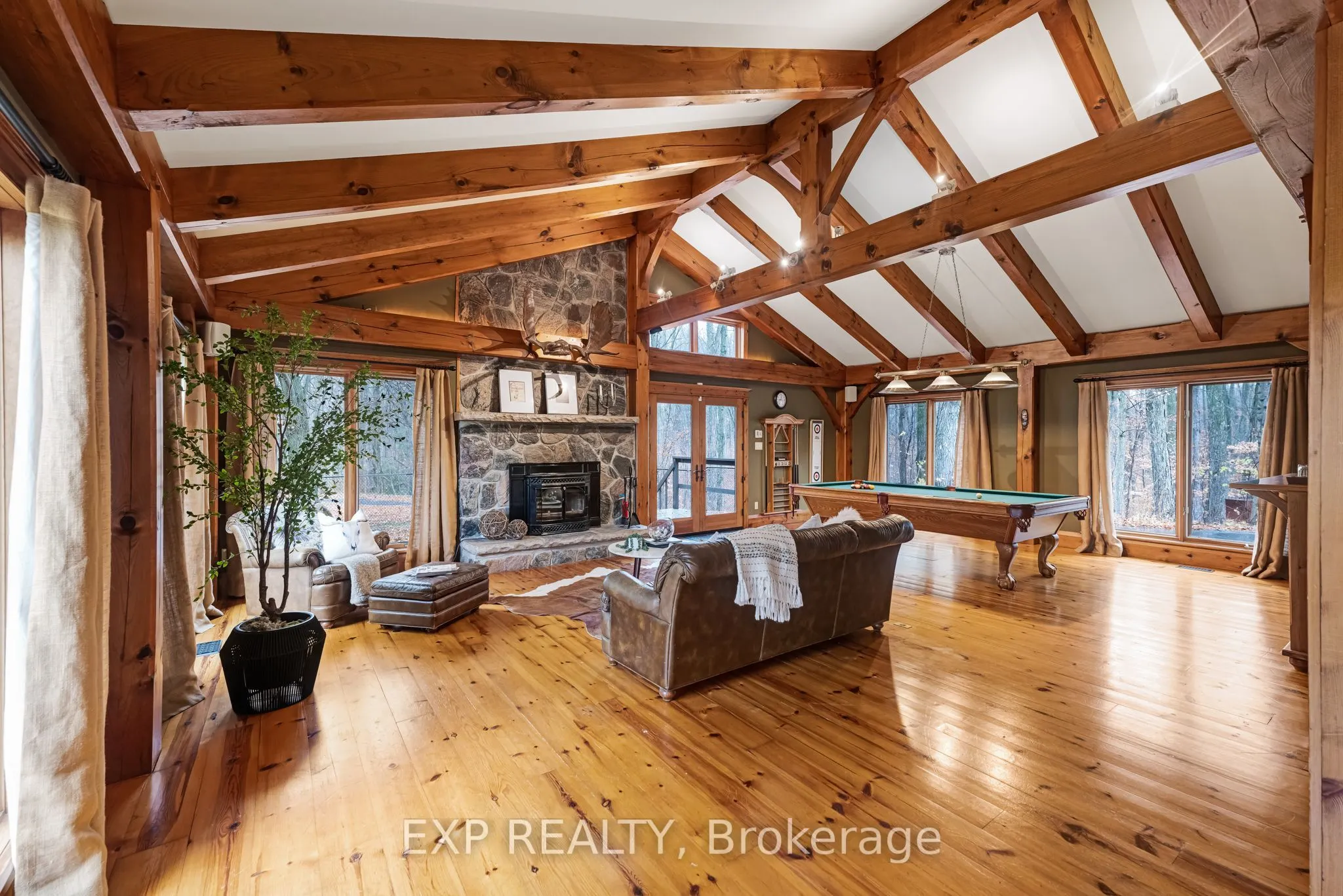 18340 Bathurst Street
