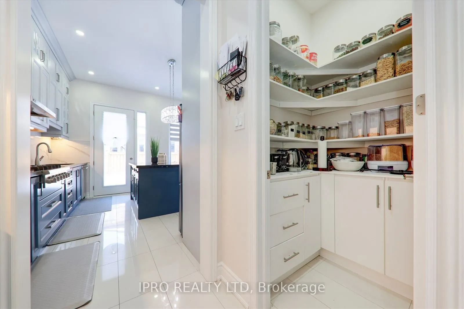 78 Gallant Place