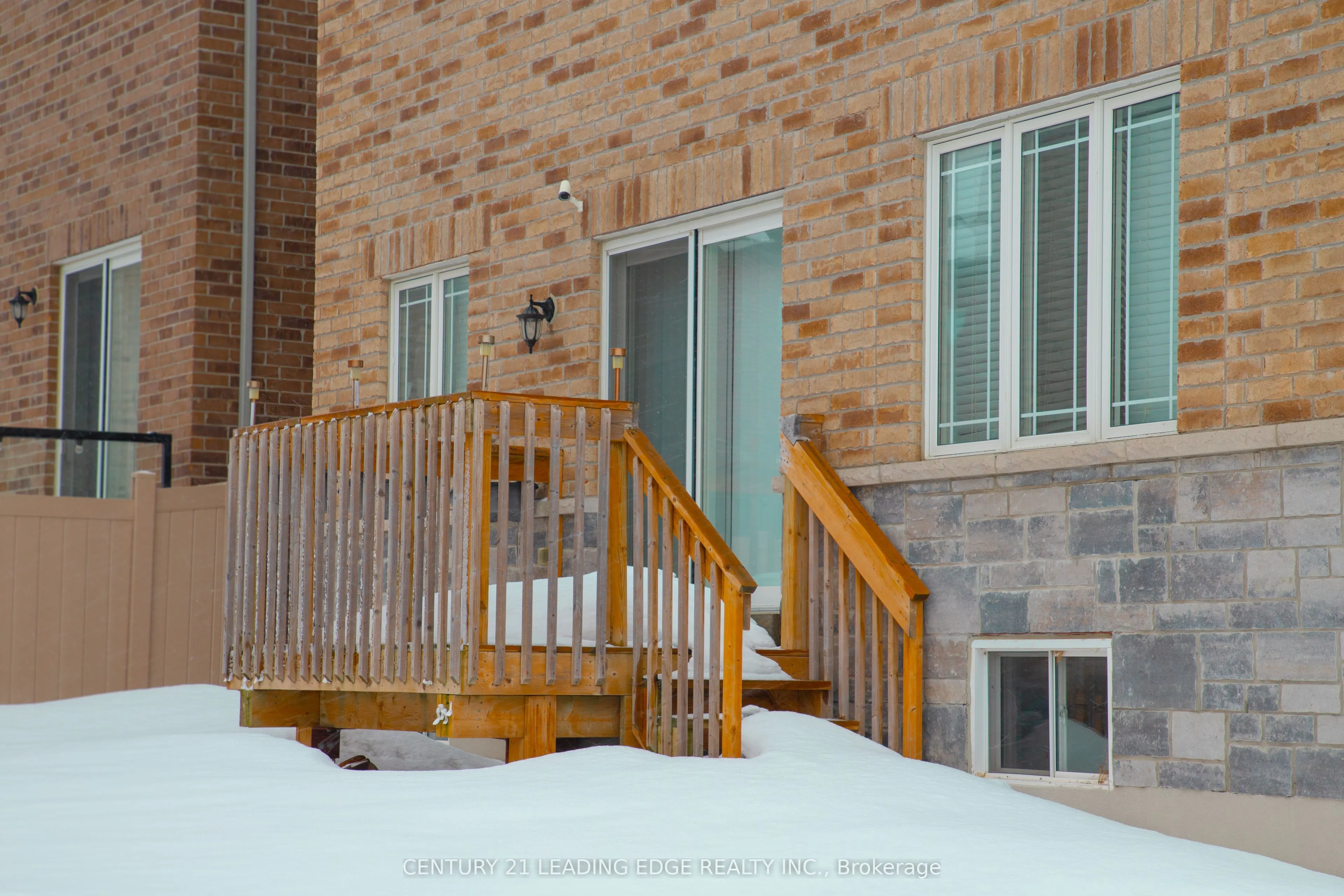 122 Mckenzie Way
