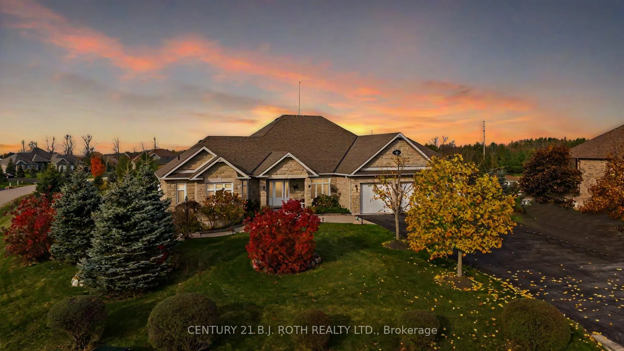 10 BROLLEY Crescent