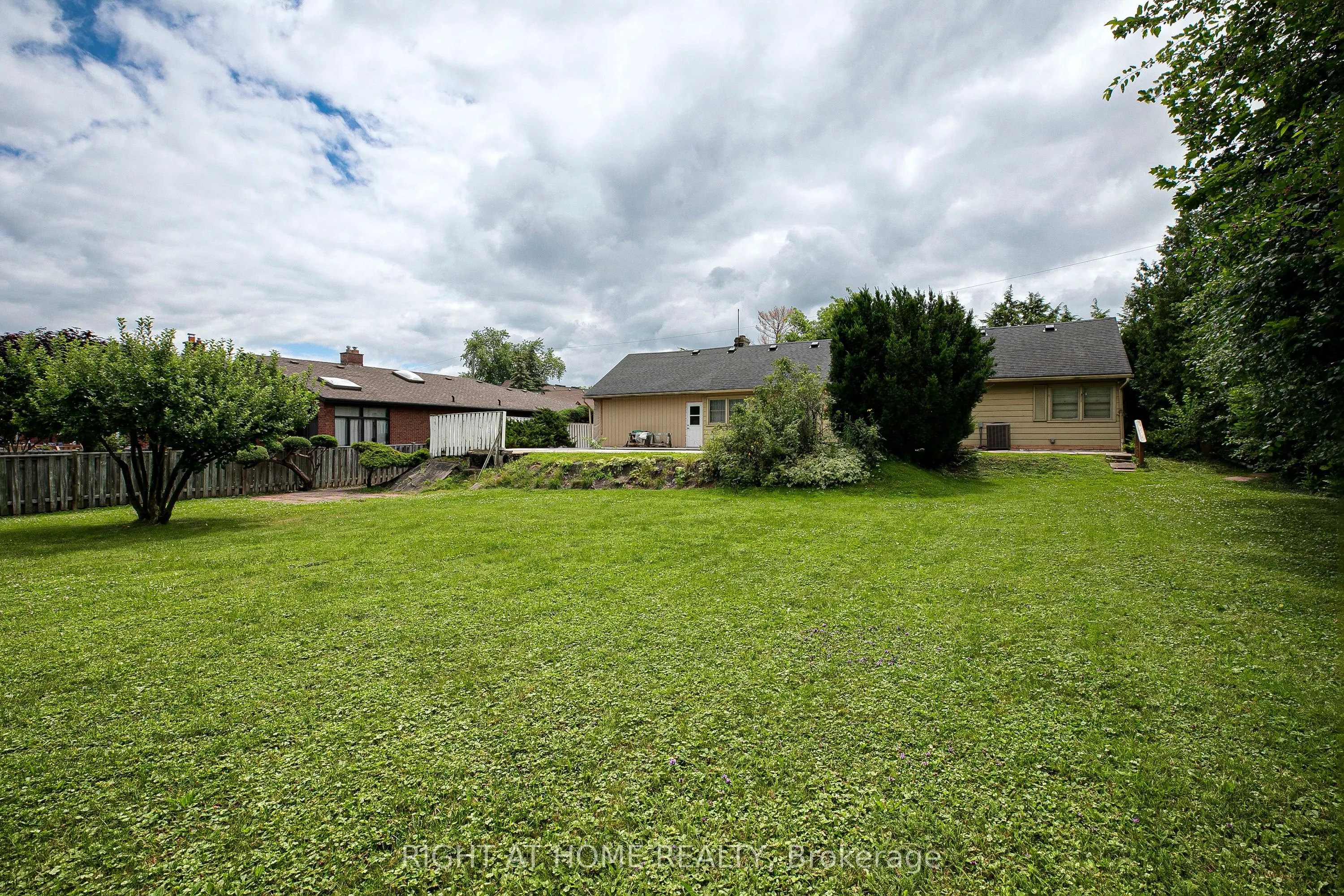46 Roosevelt Drive