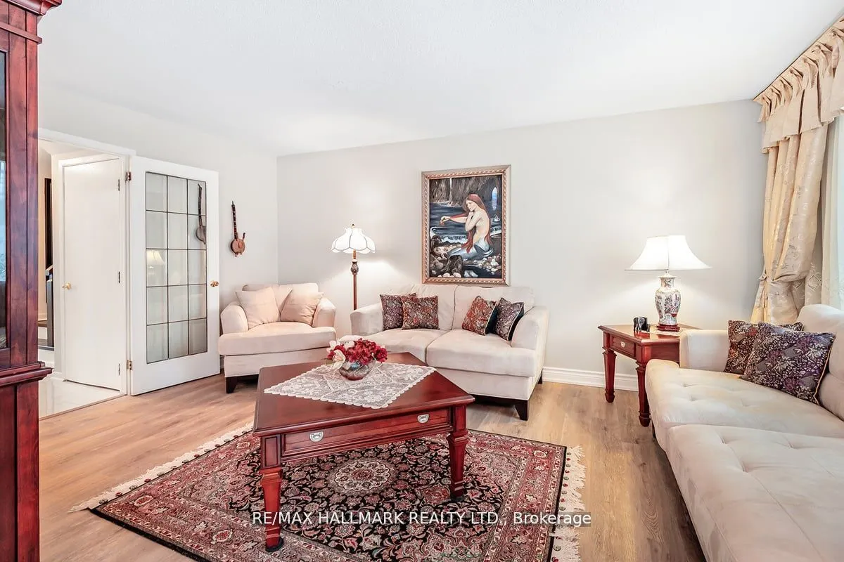 40 Lillooet Crescent