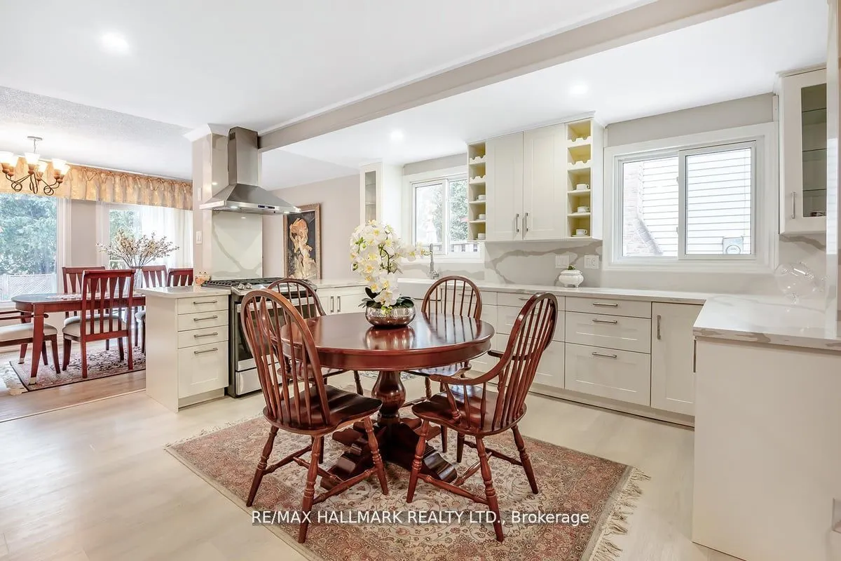 40 Lillooet Crescent