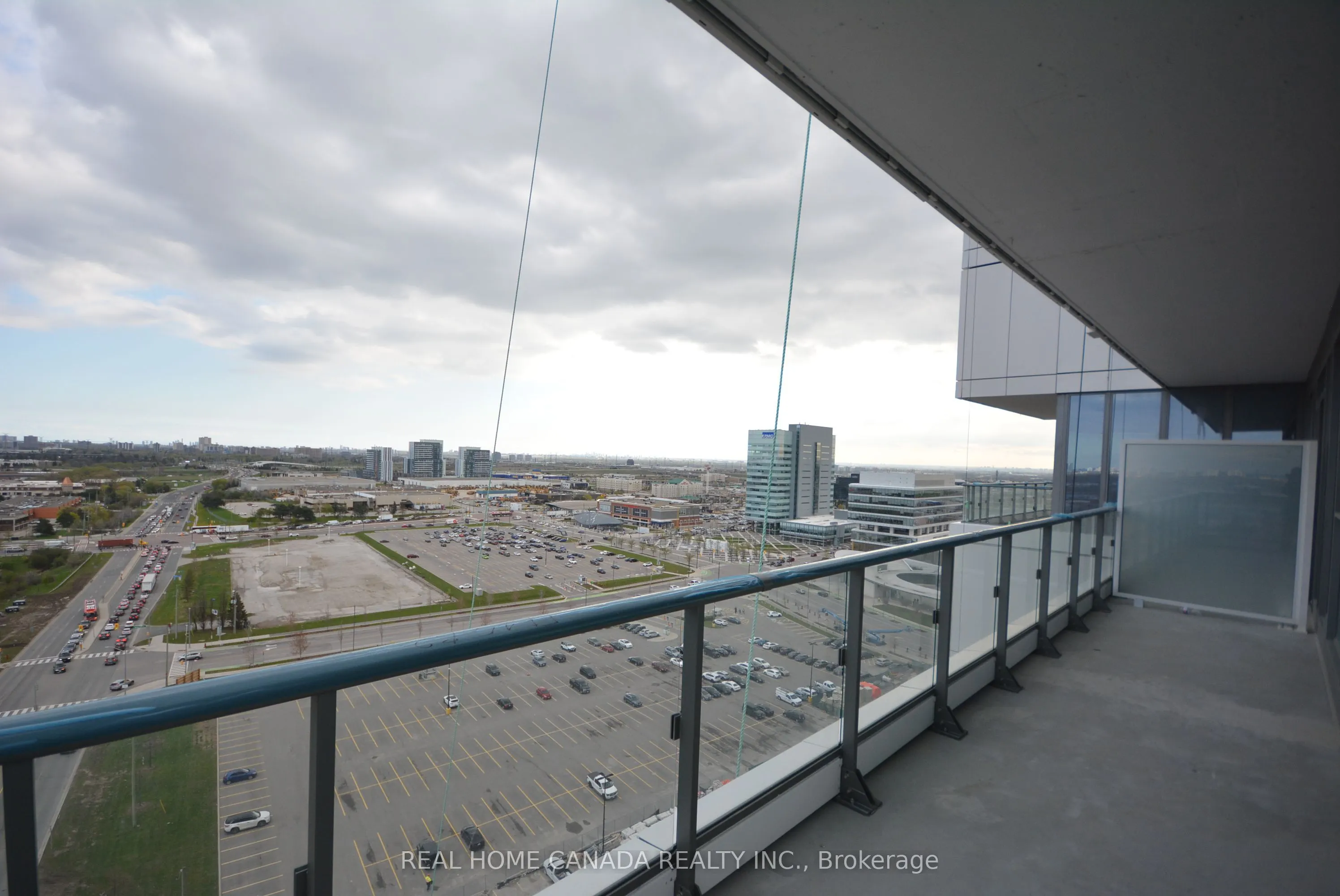 7890 Jane Street #1712
