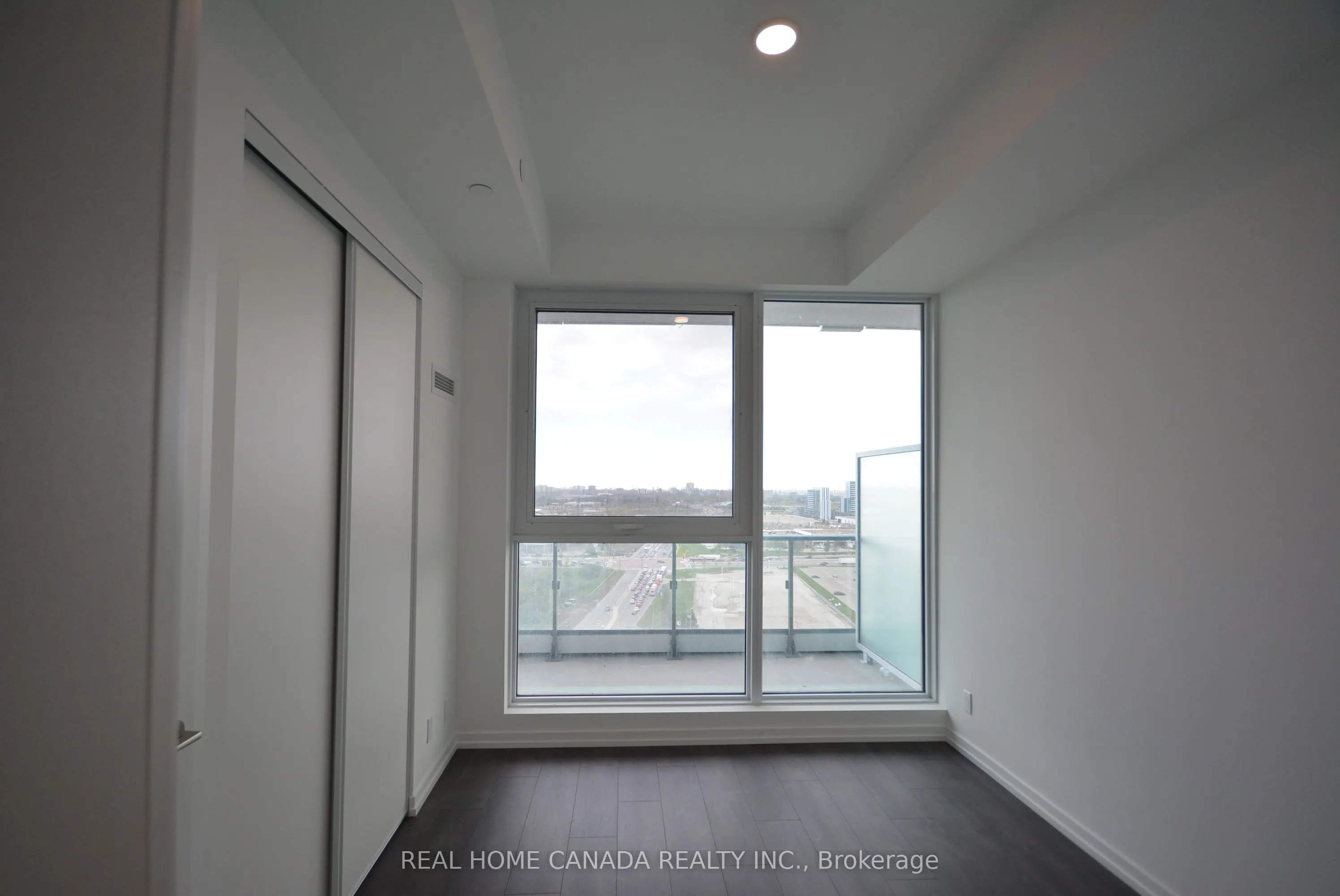 7890 Jane Street #1712