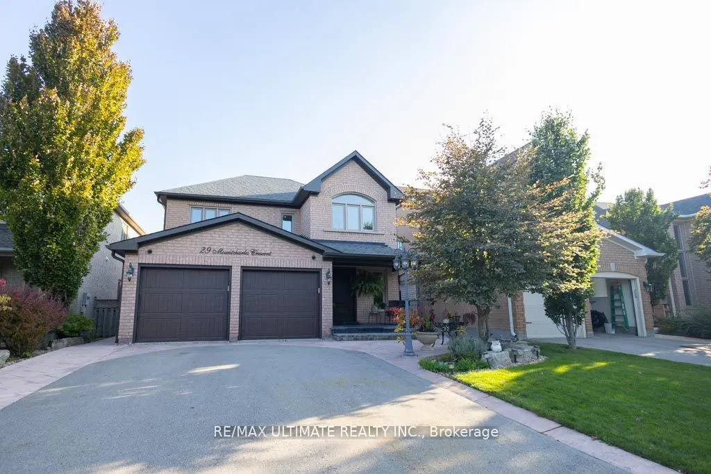 29 Mountcharles Crescent