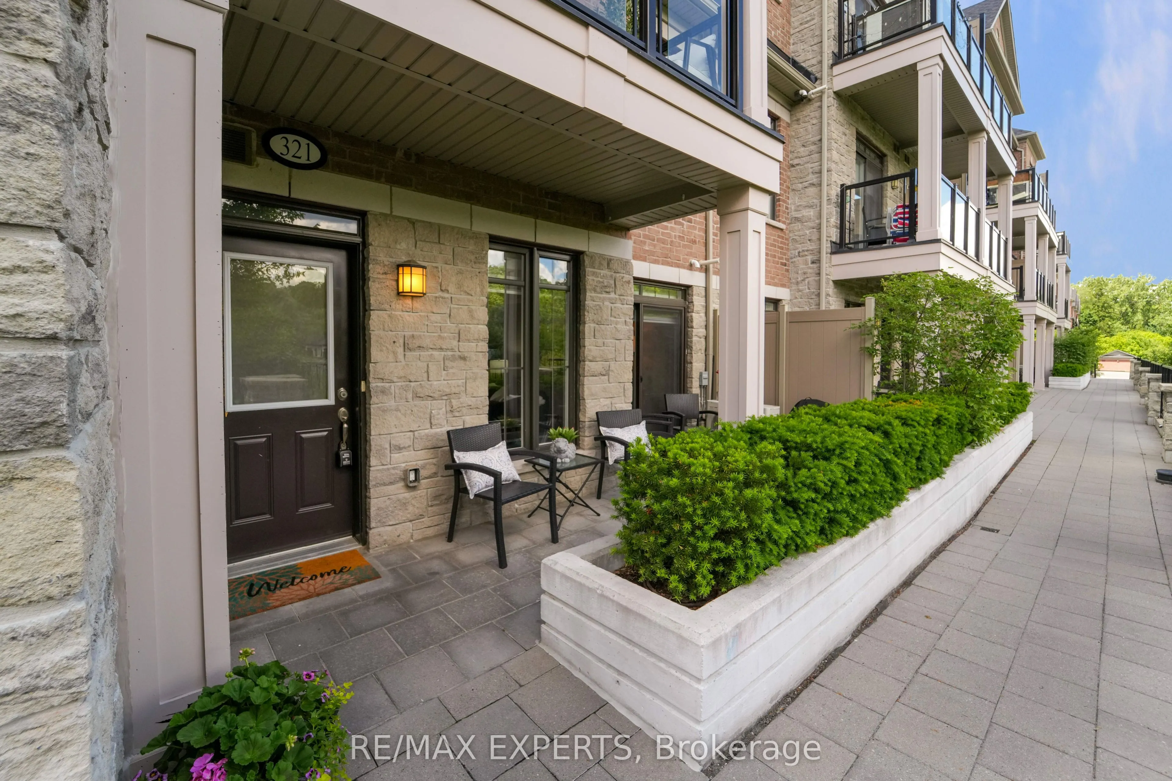 199 Pine Grove Road, #321