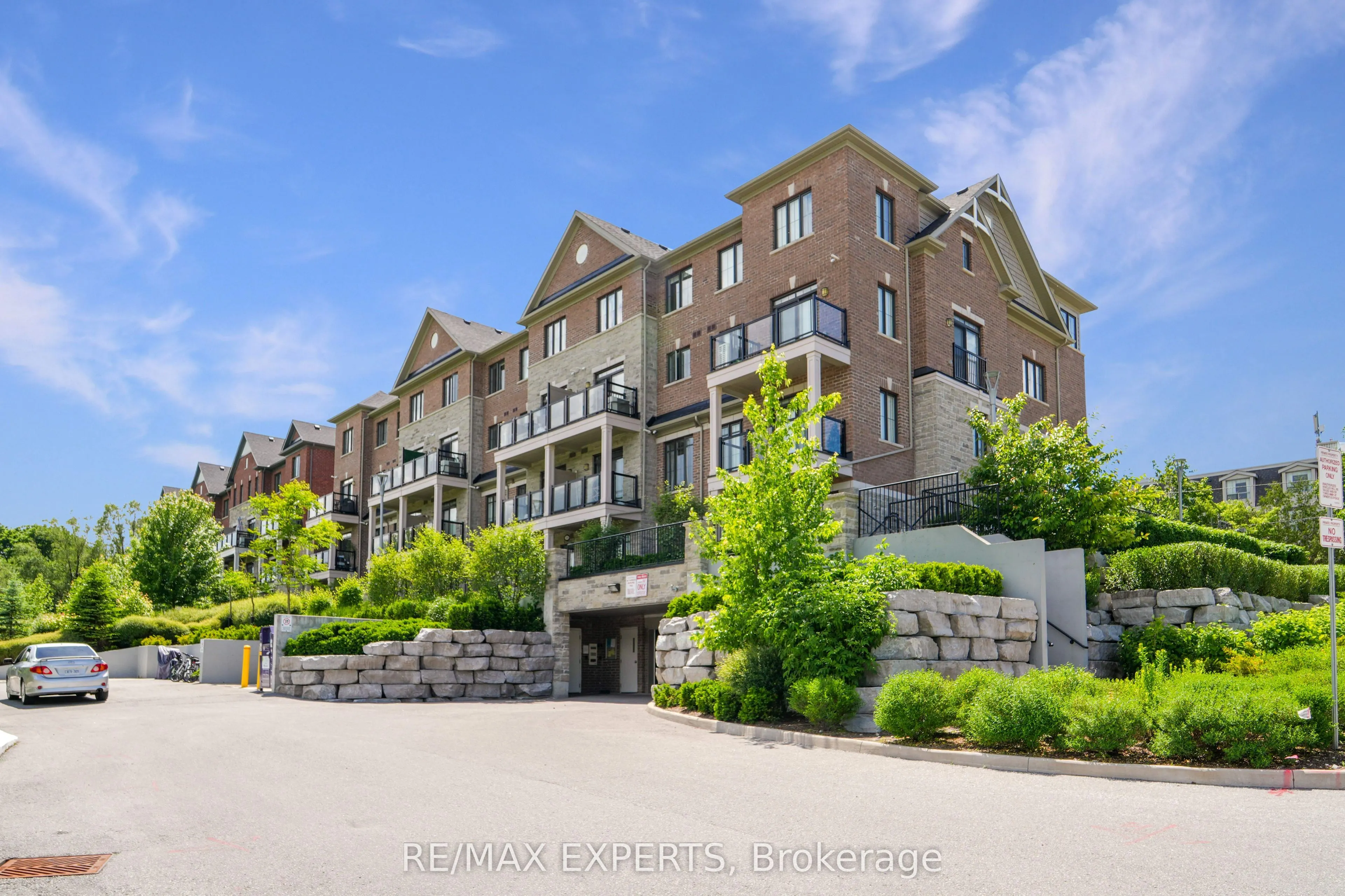 199 Pine Grove Road, #321
