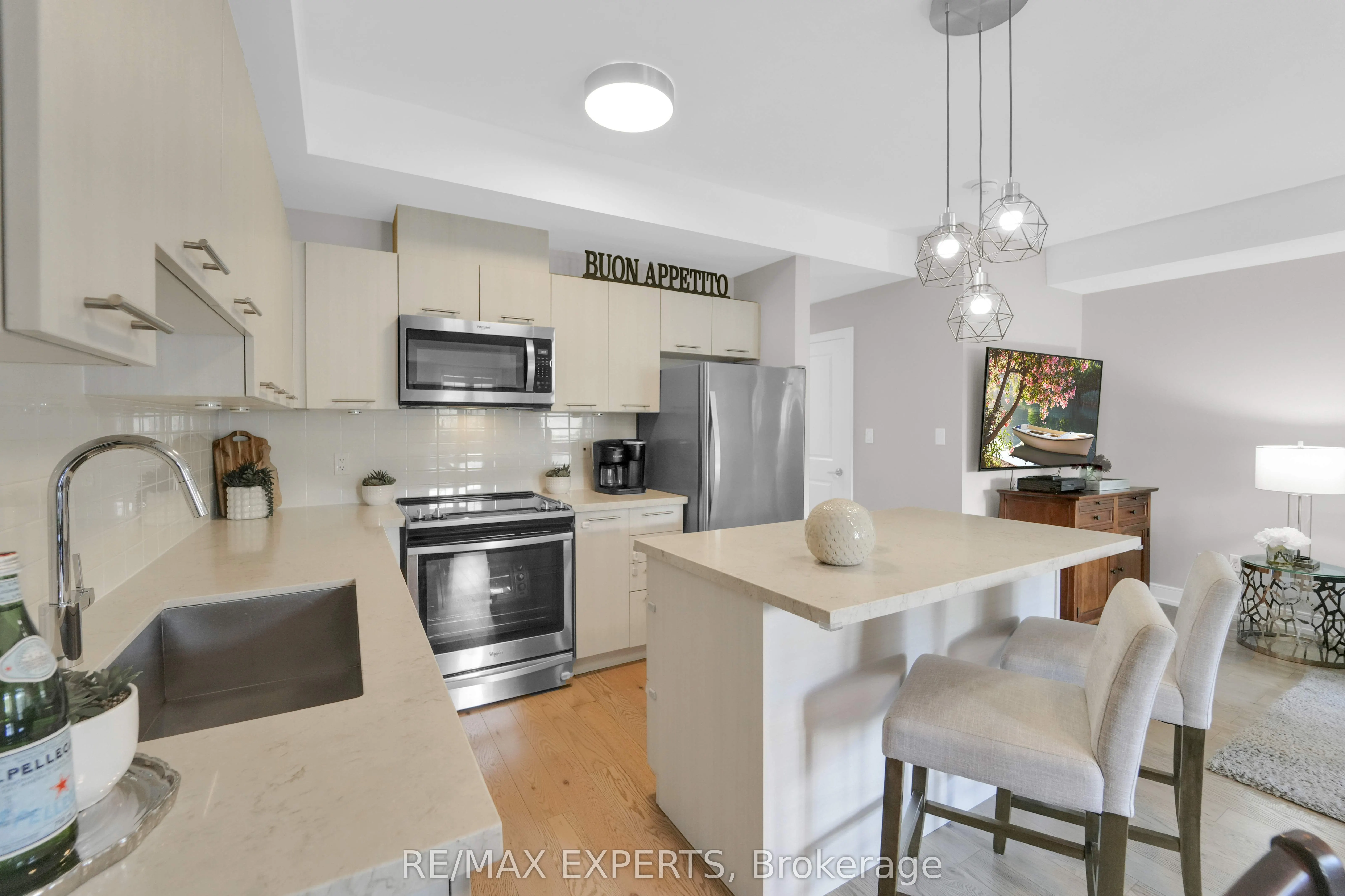 199 Pine Grove Road, #321