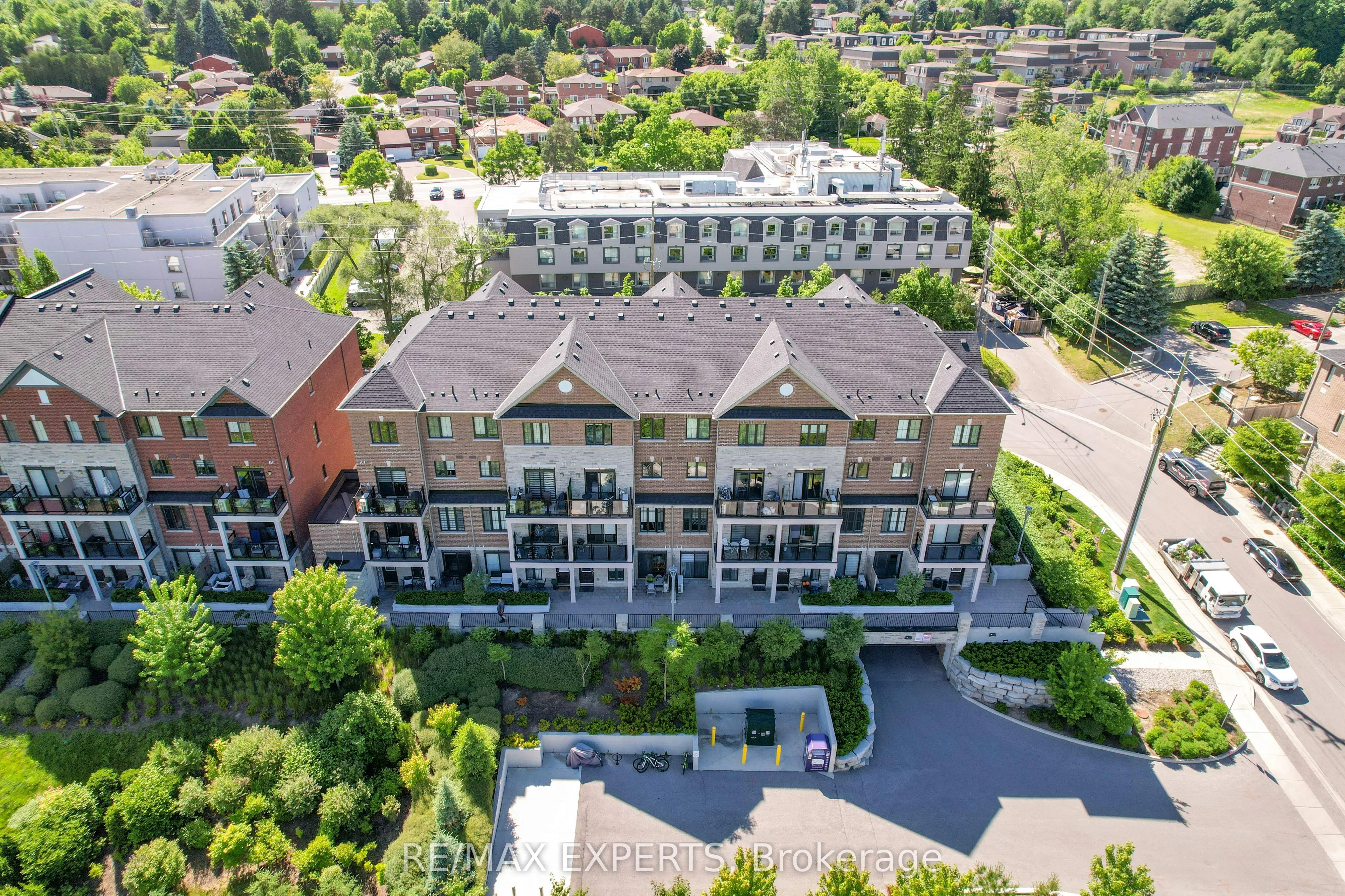 199 Pine Grove Road, #321