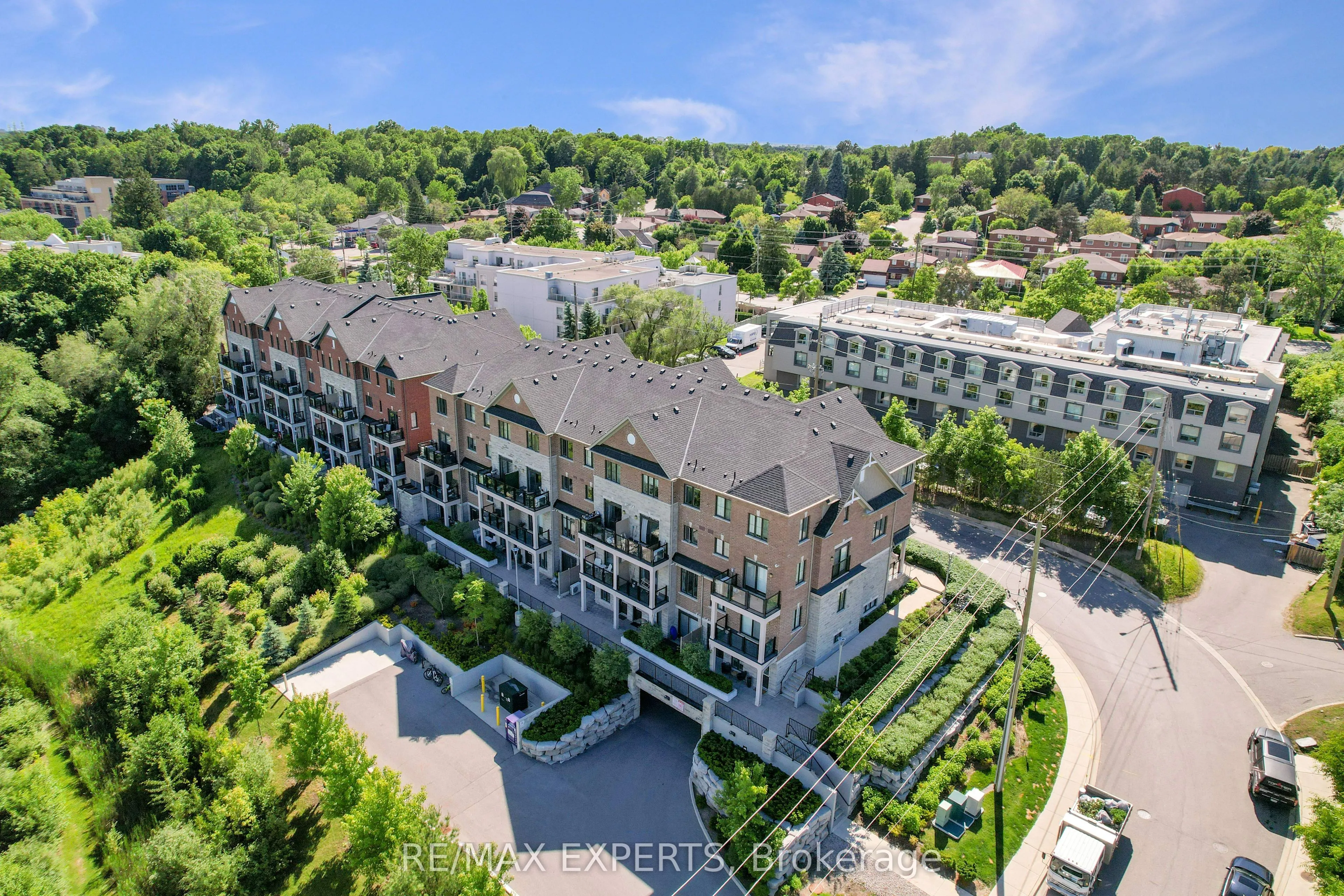 199 Pine Grove Road, #321