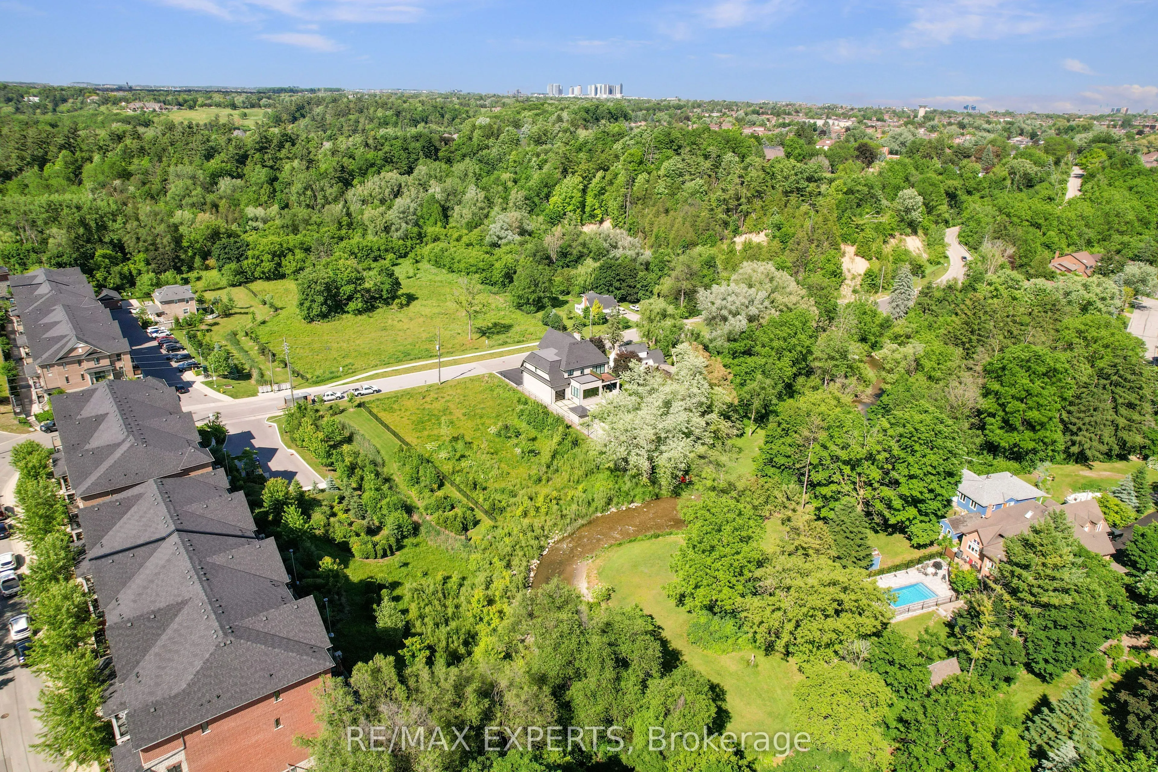 199 Pine Grove Road, #321