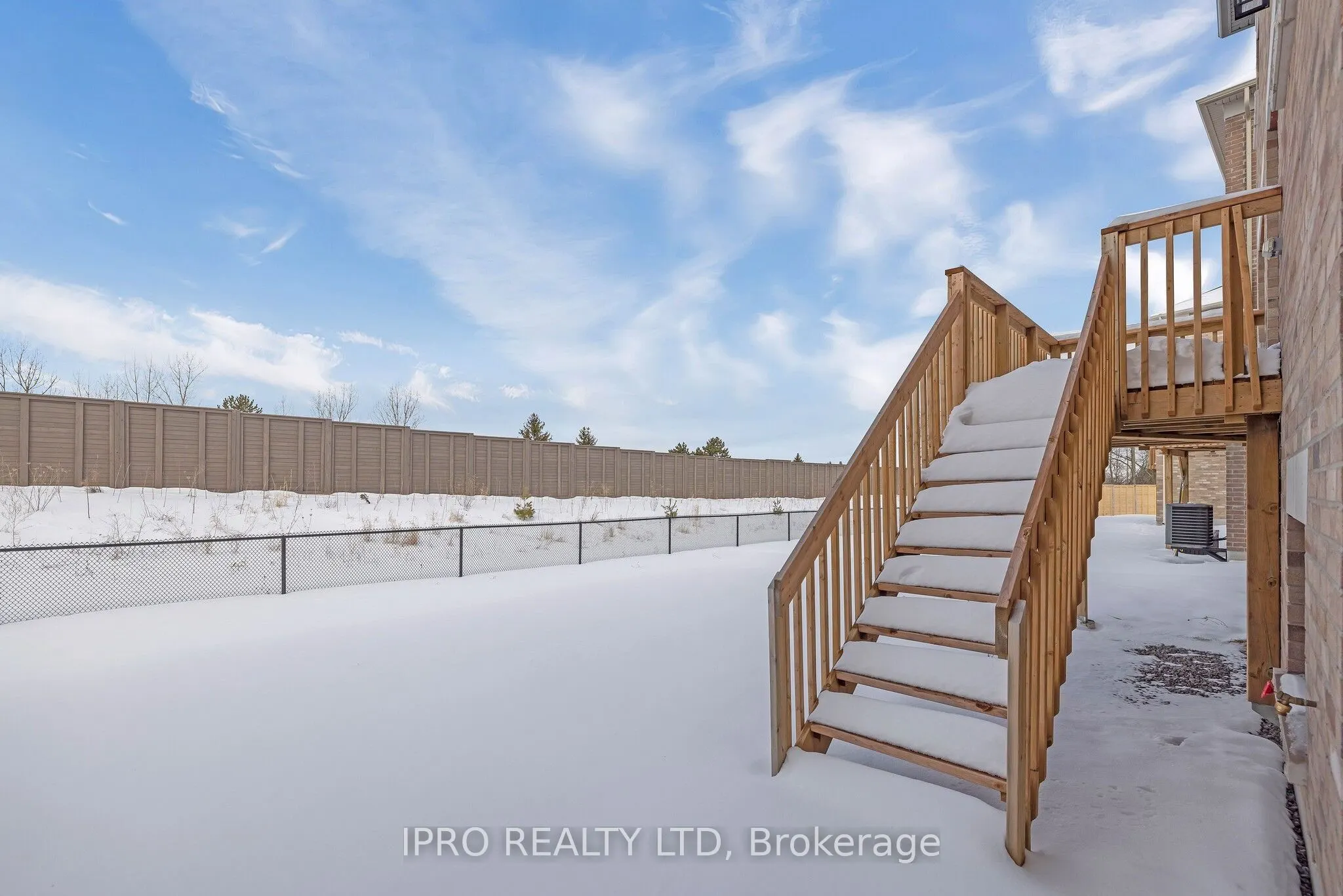 38 Pine Hill Crescent