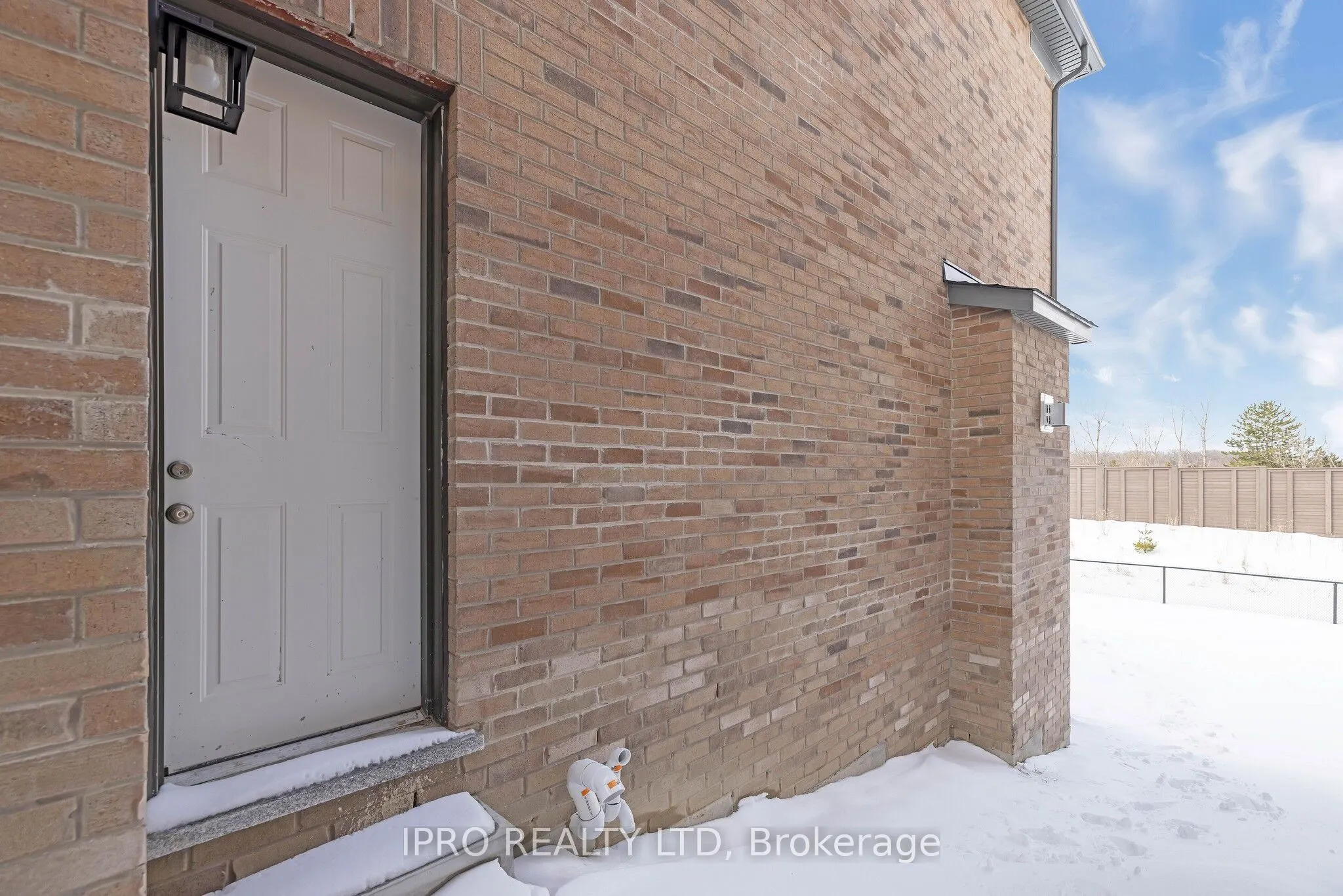 38 Pine Hill Crescent
