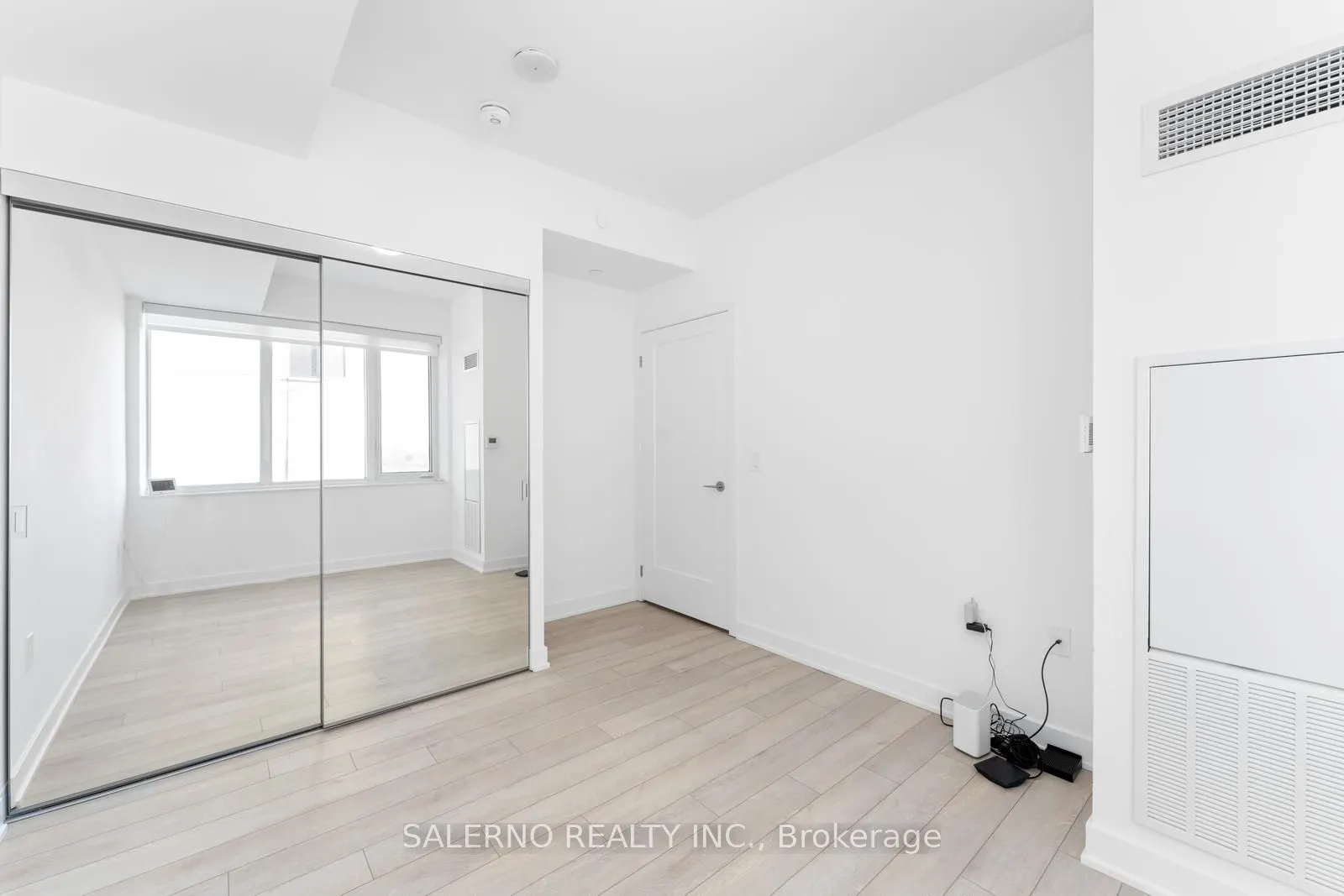 100 Eagle Rock Way, #219
