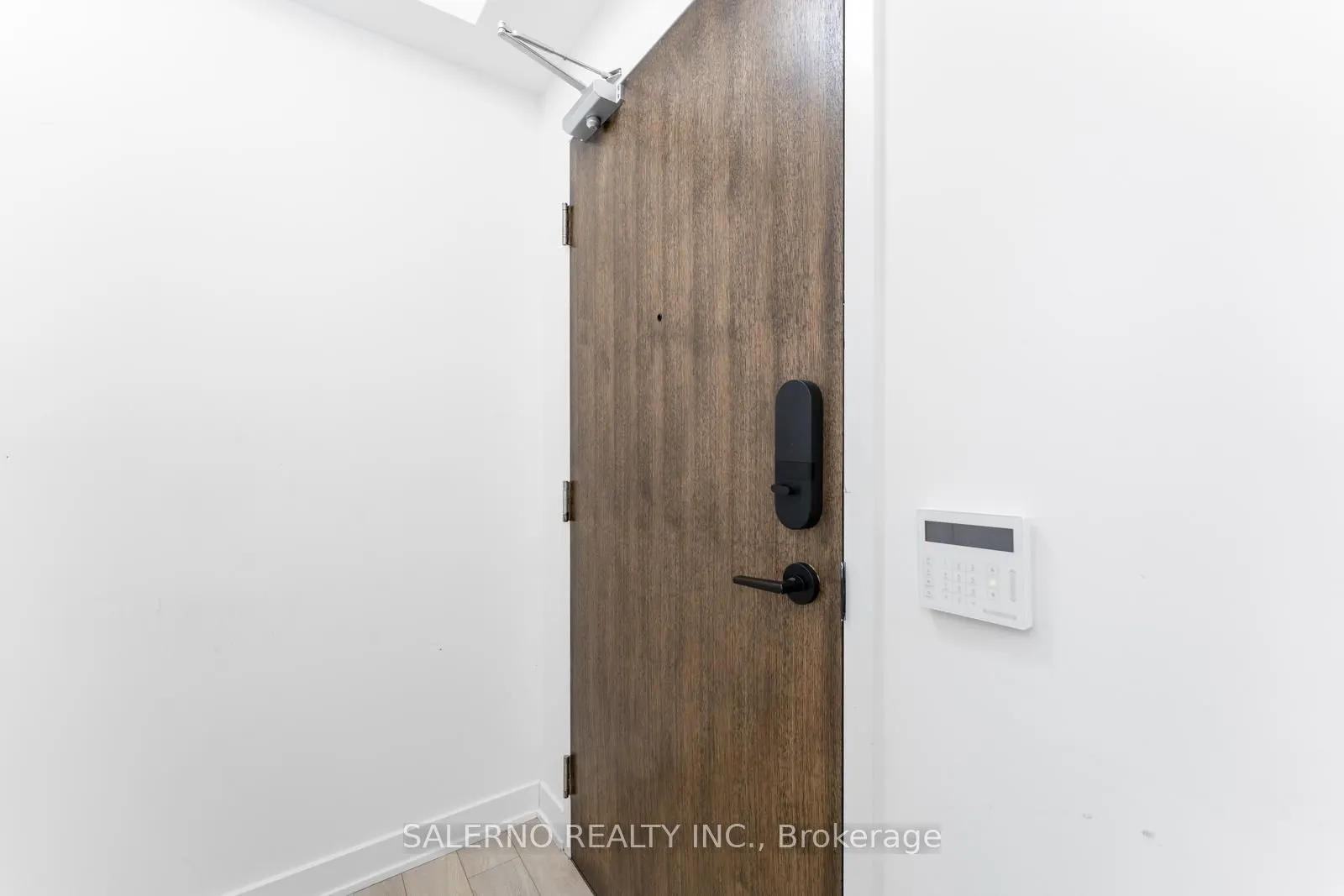 100 Eagle Rock Way, #219
