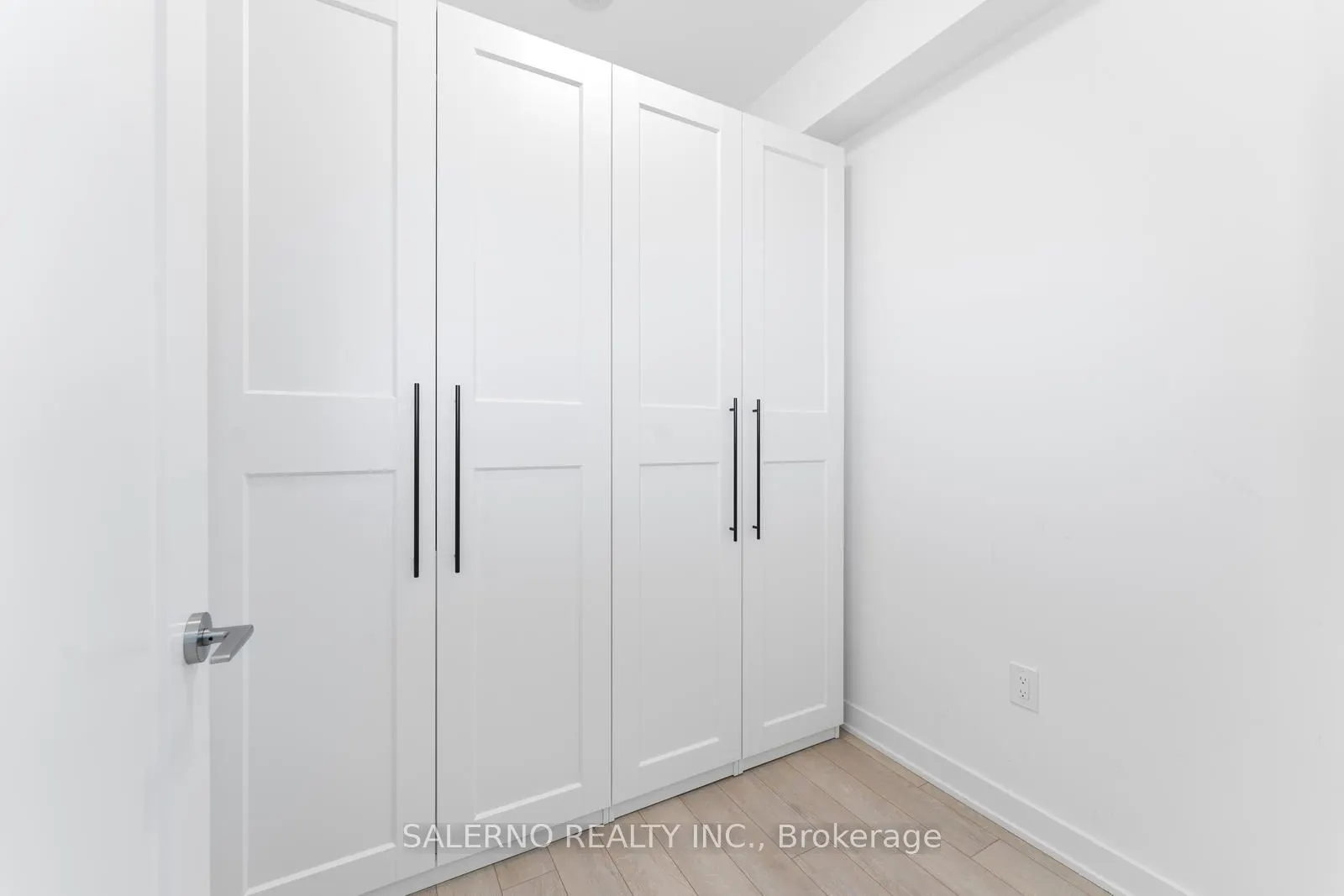 100 Eagle Rock Way, #219