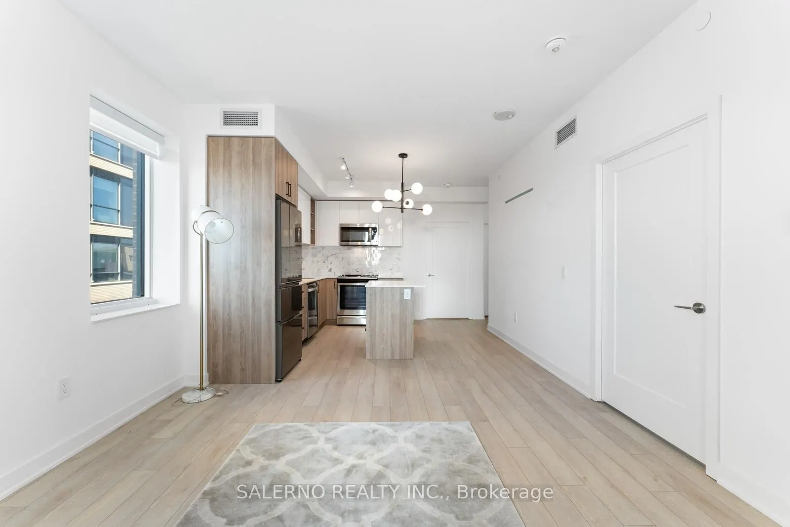 100 Eagle Rock Way, #219