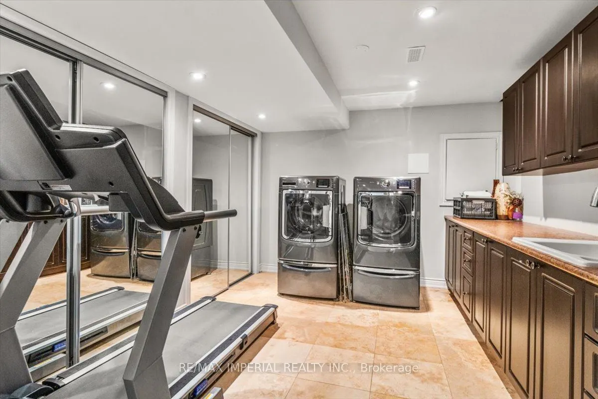 20 Angus Glen Boulevard