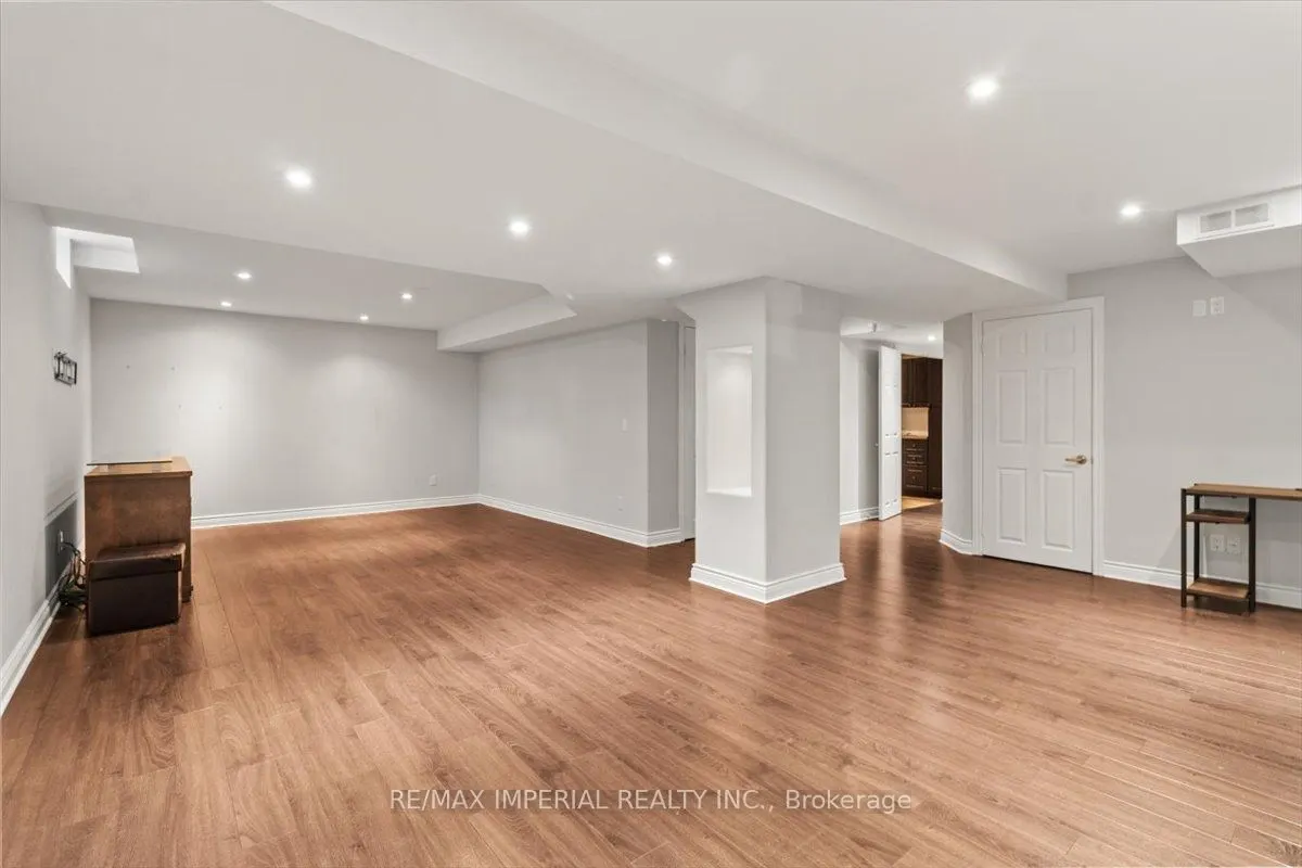 20 Angus Glen Boulevard