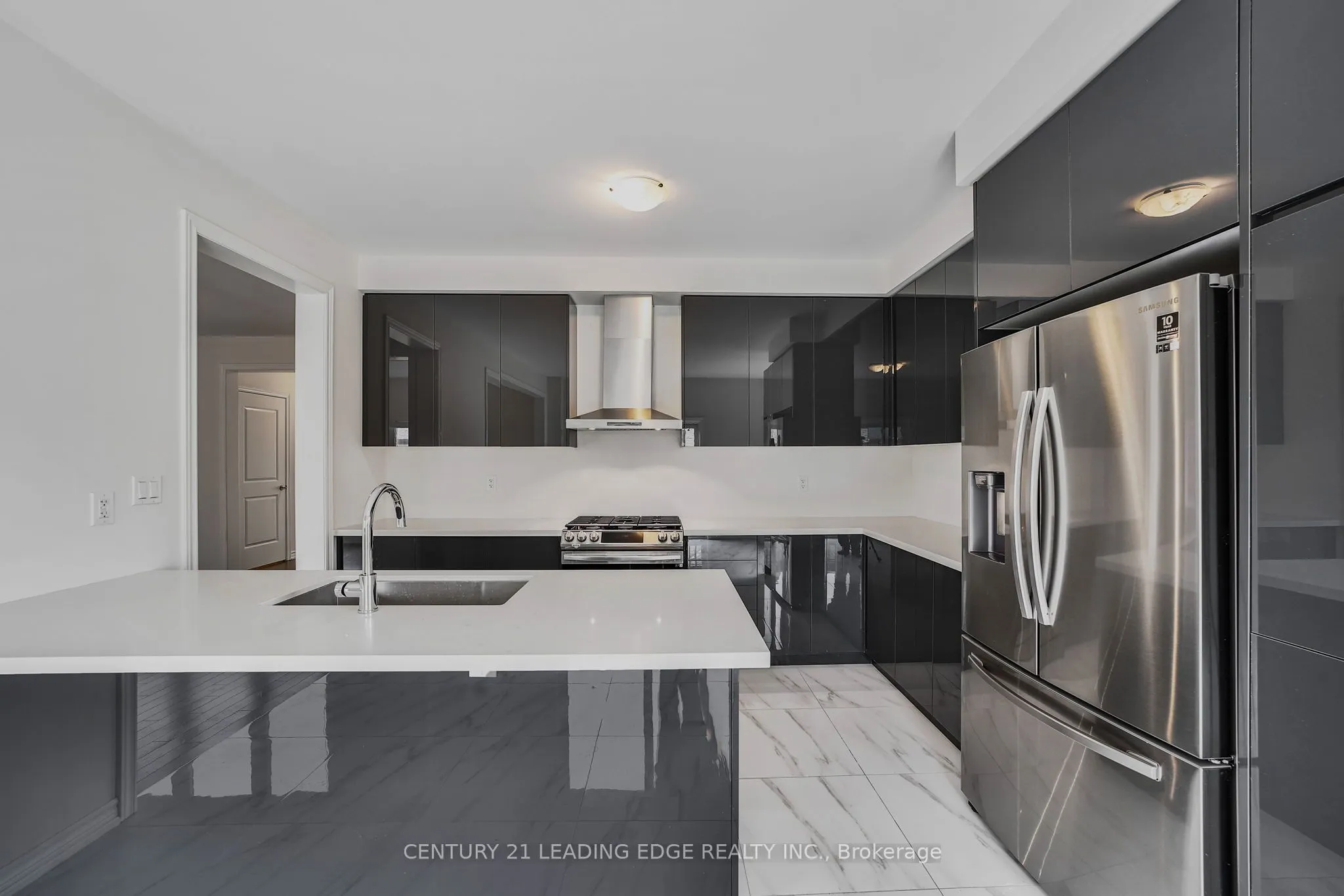 5 Valleo Street