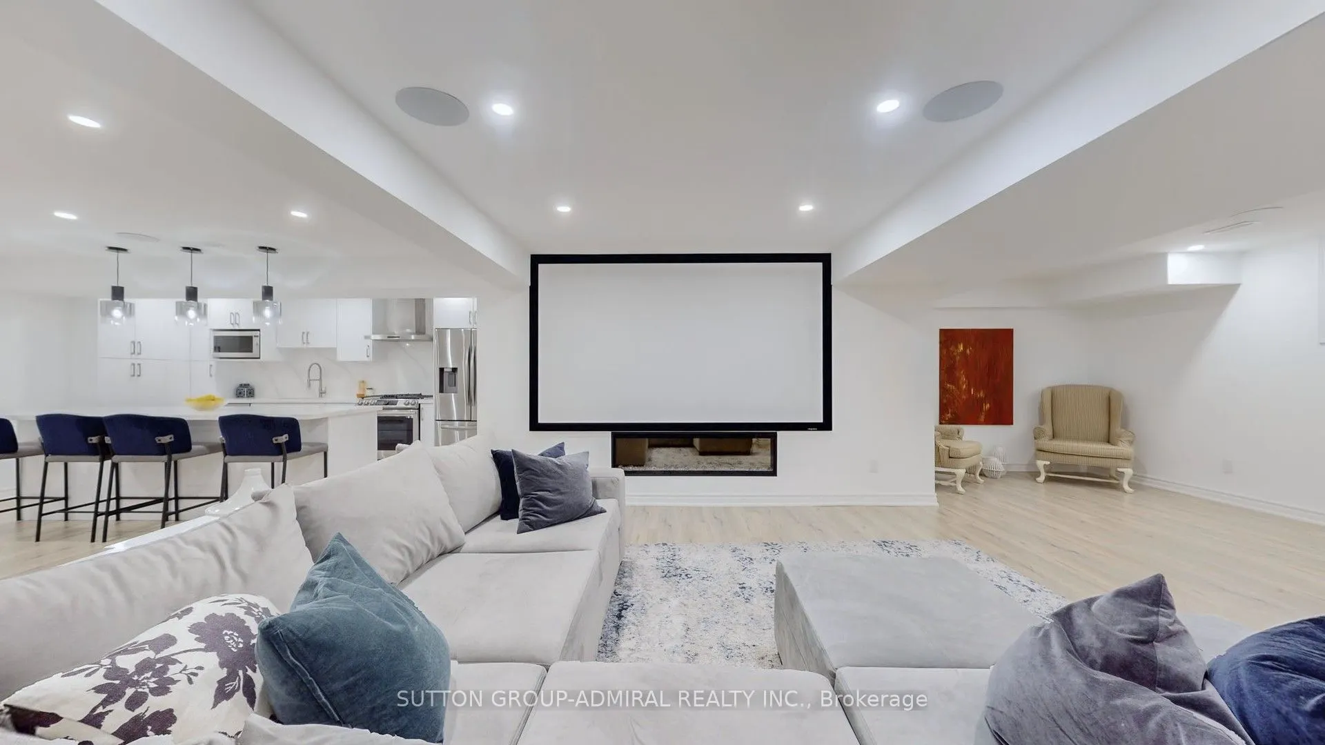 392 Woodgate Pines Drive
