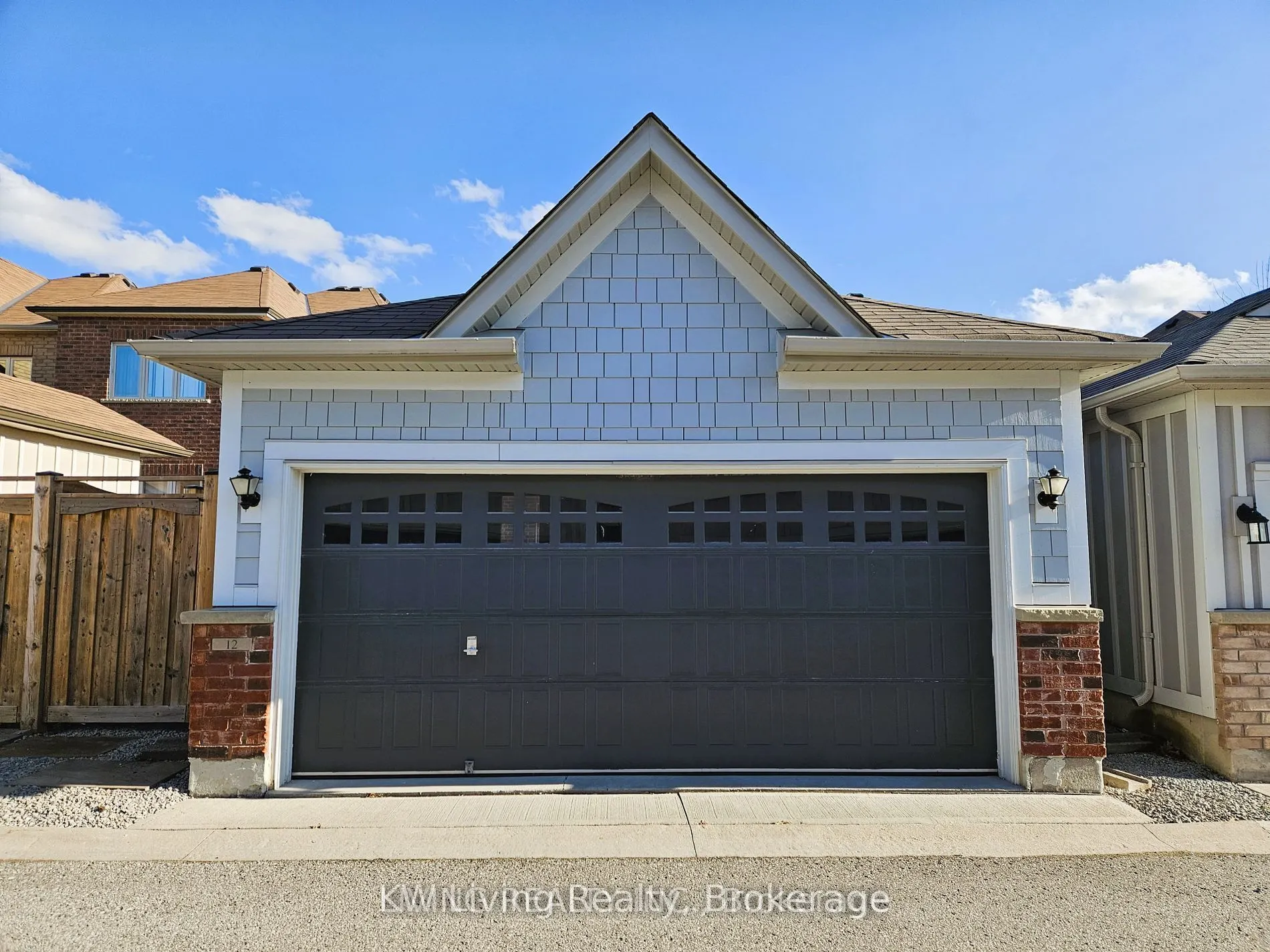 12 Plantain Lane