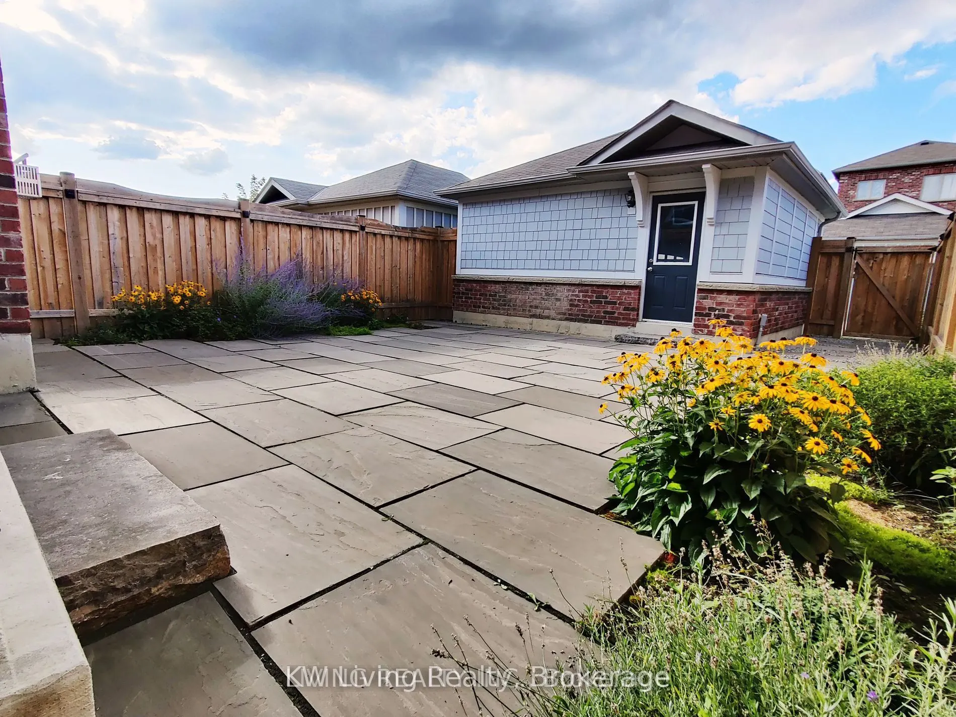 12 Plantain Lane