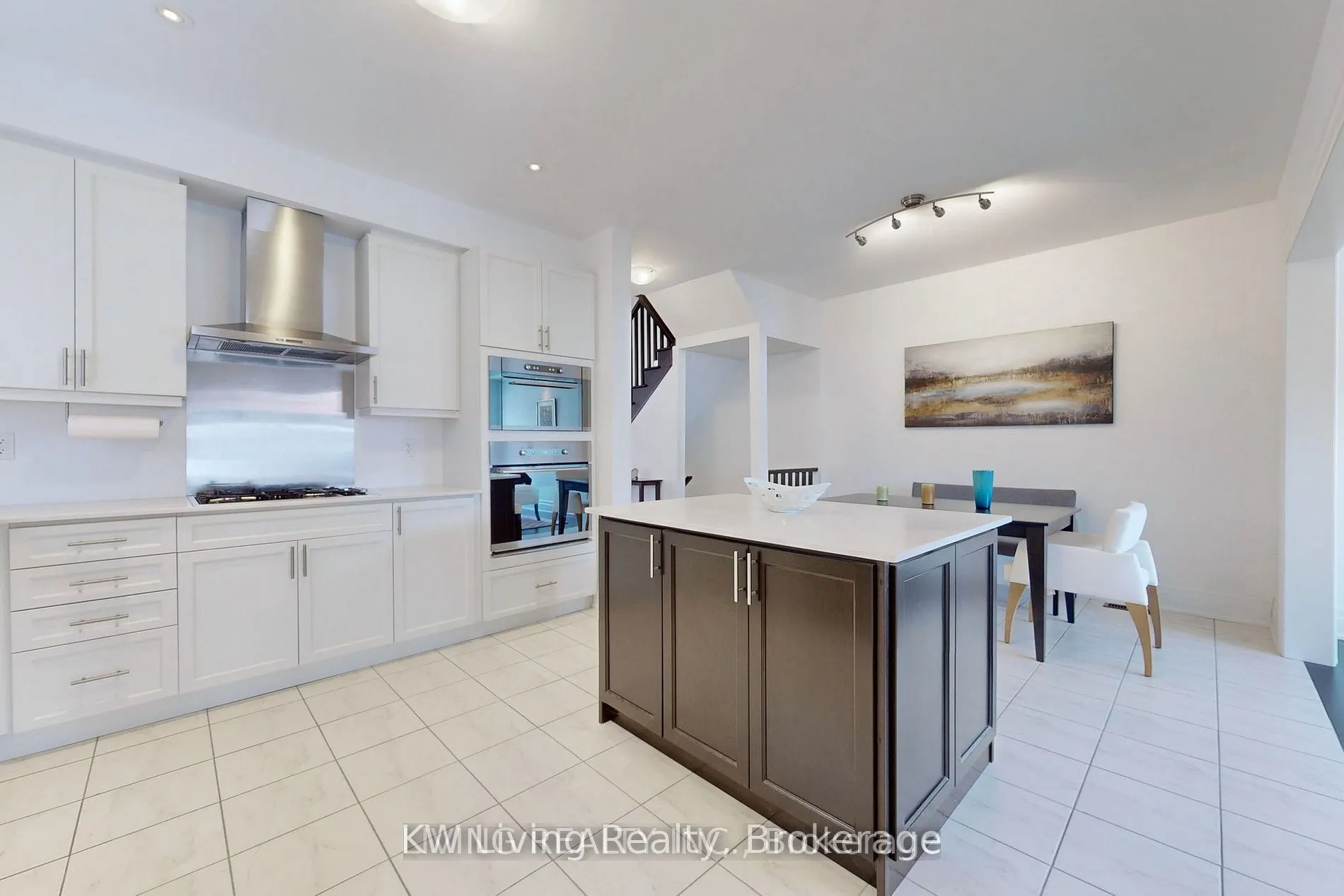 12 Plantain Lane