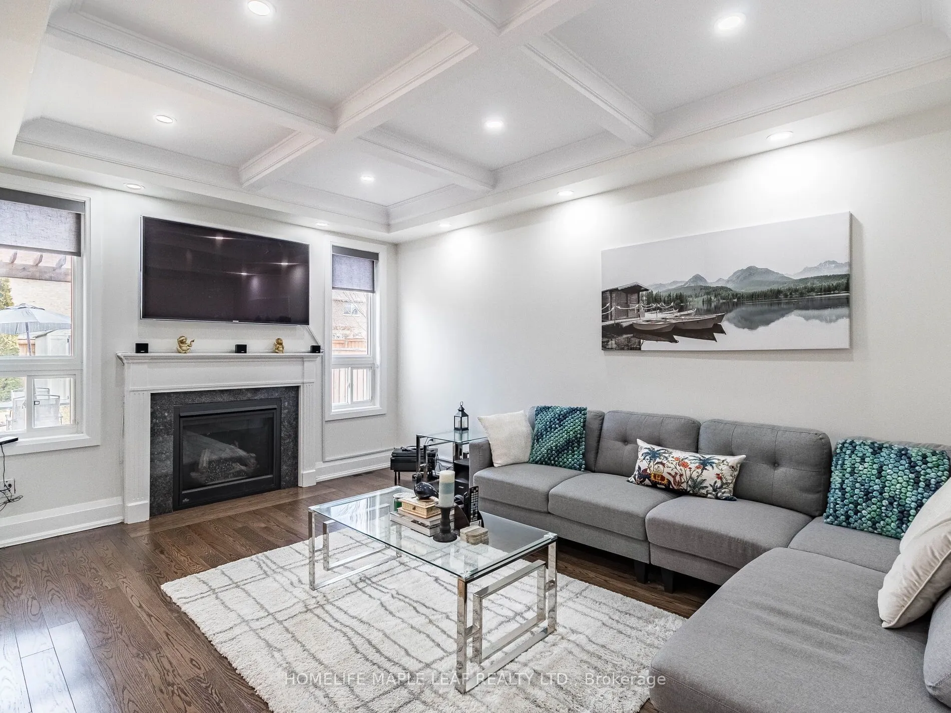 47 HAWKE Crescent