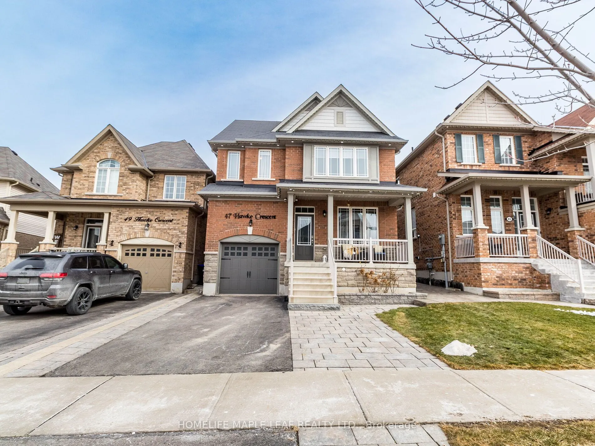 47 HAWKE Crescent