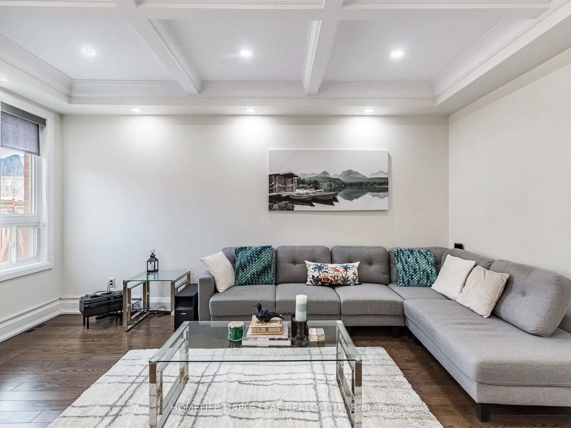 47 HAWKE Crescent