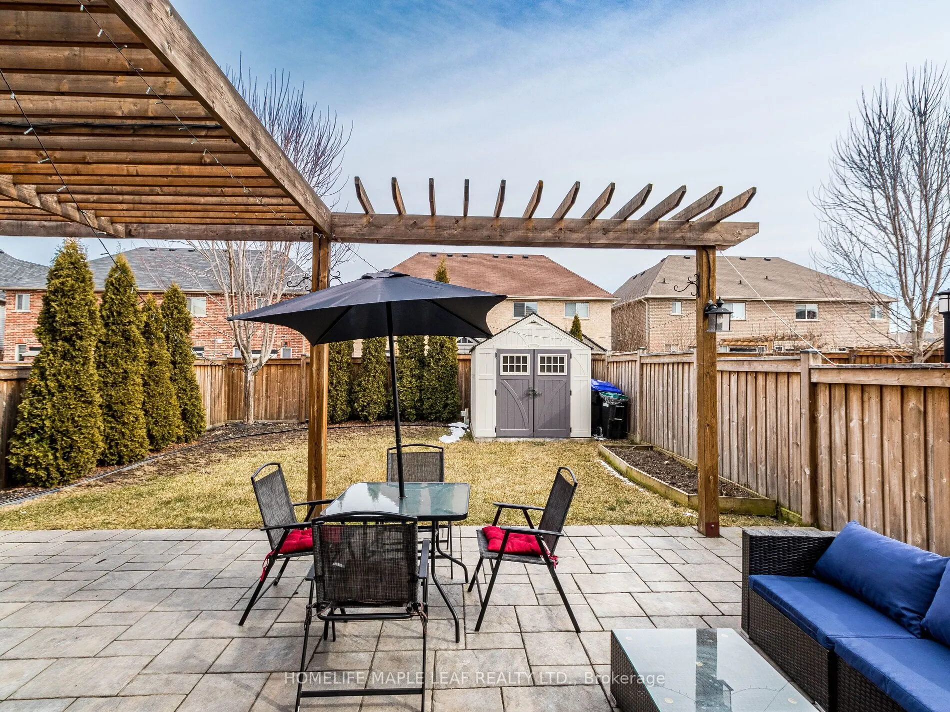 47 HAWKE Crescent
